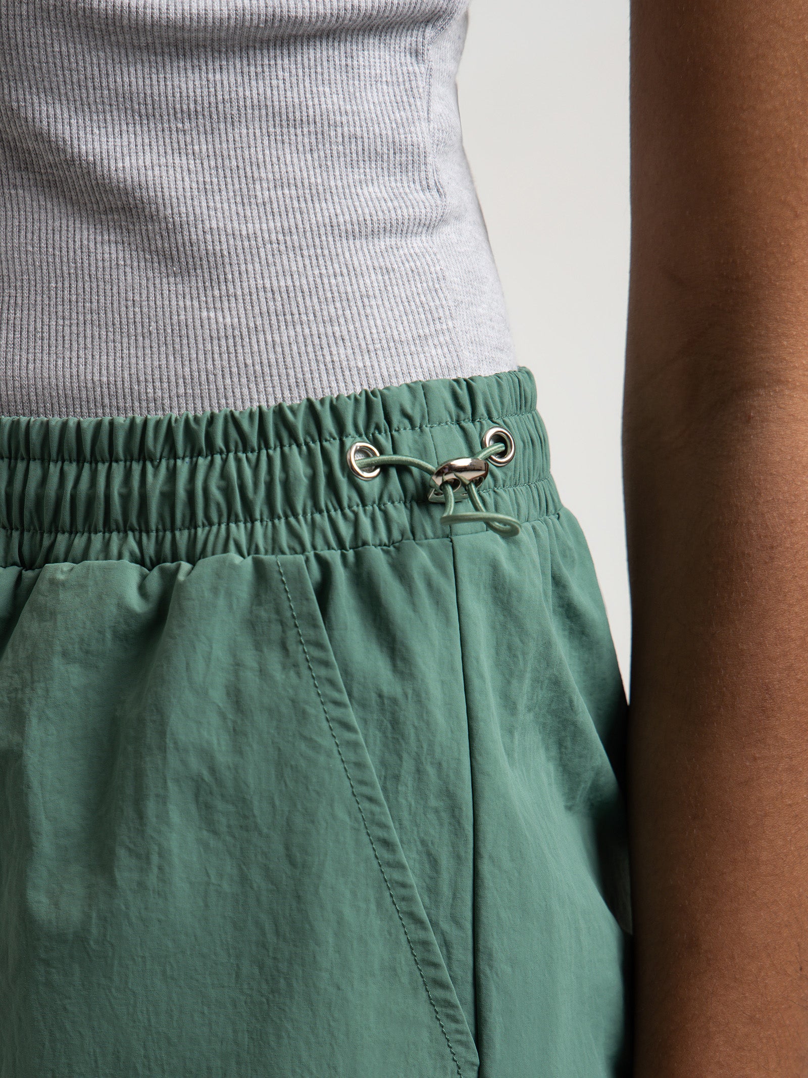 Chicago Parachute Pants in Pine