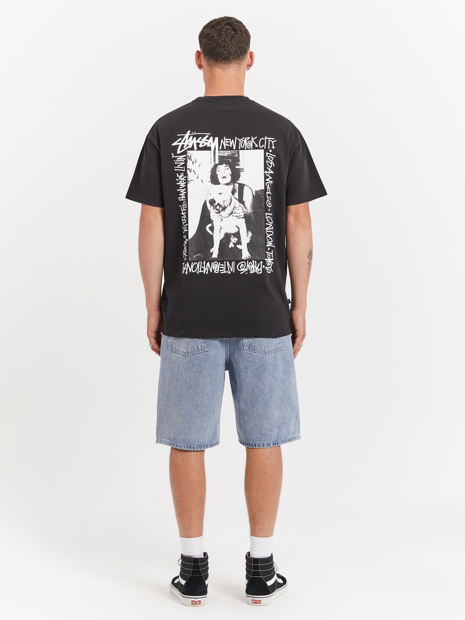 How We'Re Living Heavyweight Short Sleeve T-Shirt in Black