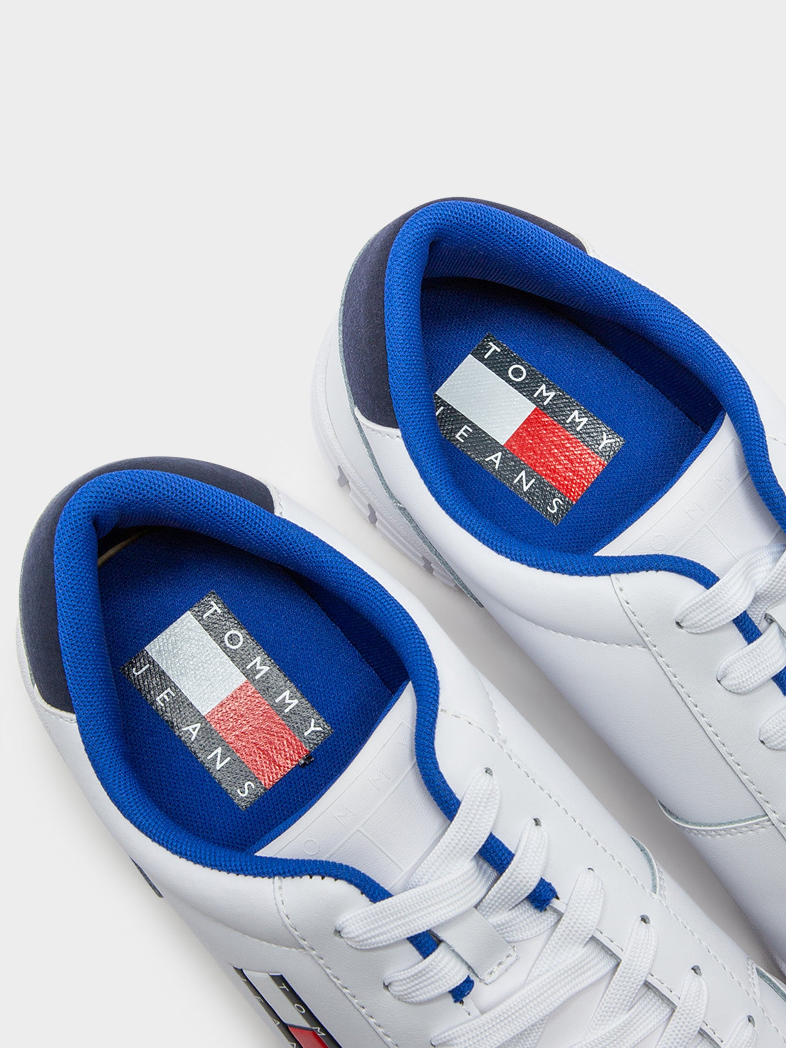 Mens Retro Leather Cupsole Trainers in White & Blue