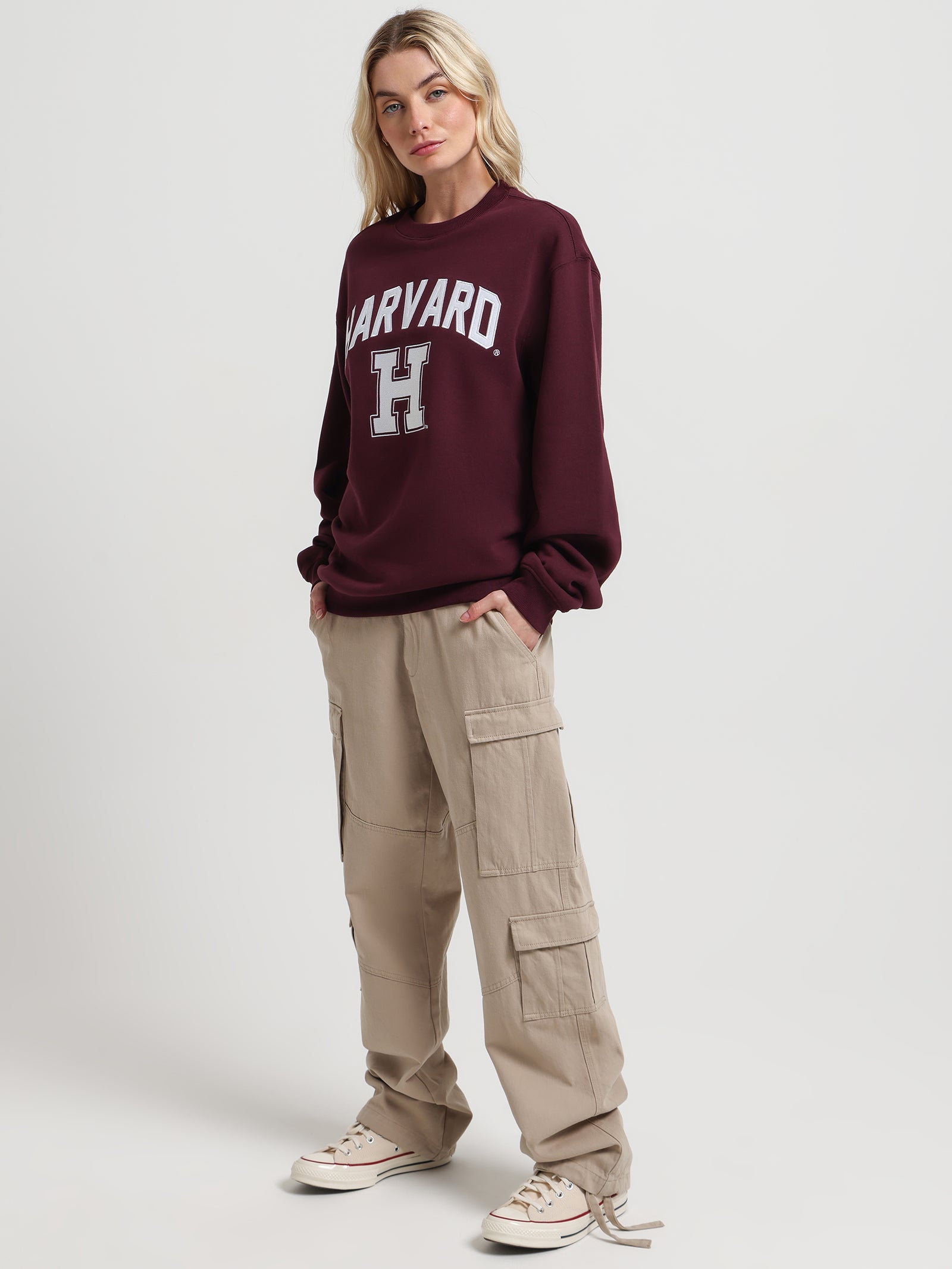 Harvard University Crew Fleece in Wine