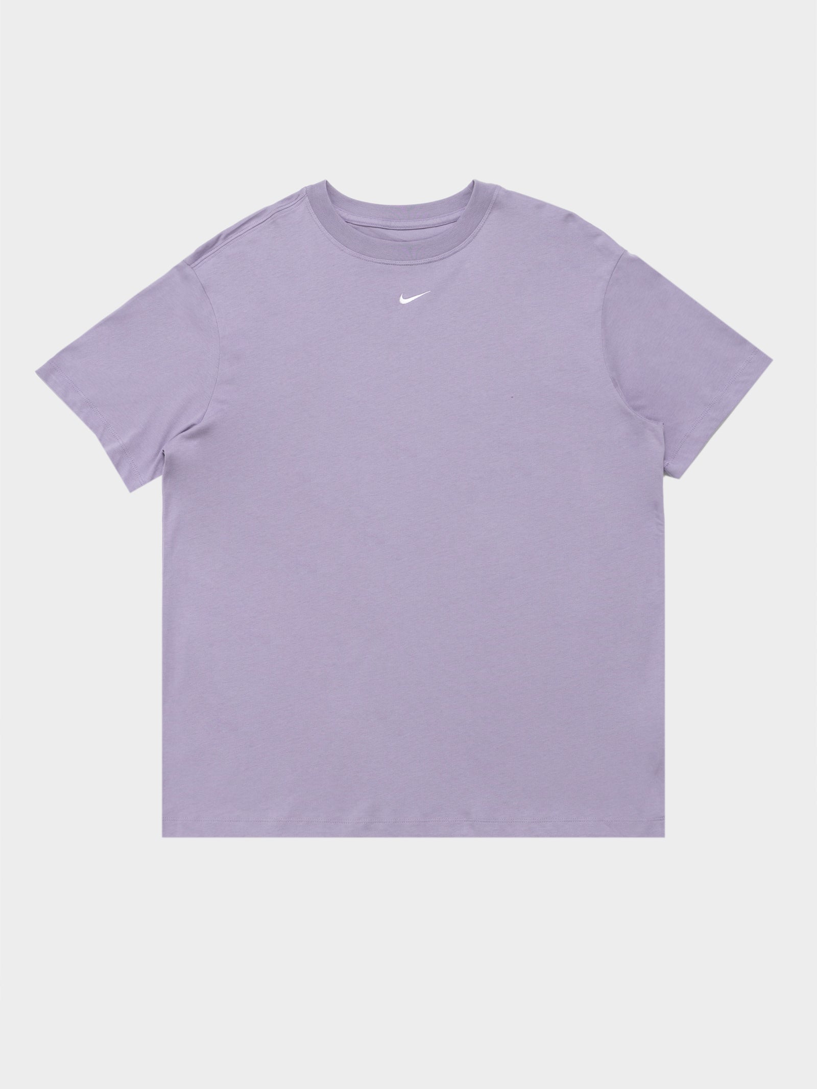 Sportswear Essentials Boyfriend T-Shirt in Indigo Haze & White