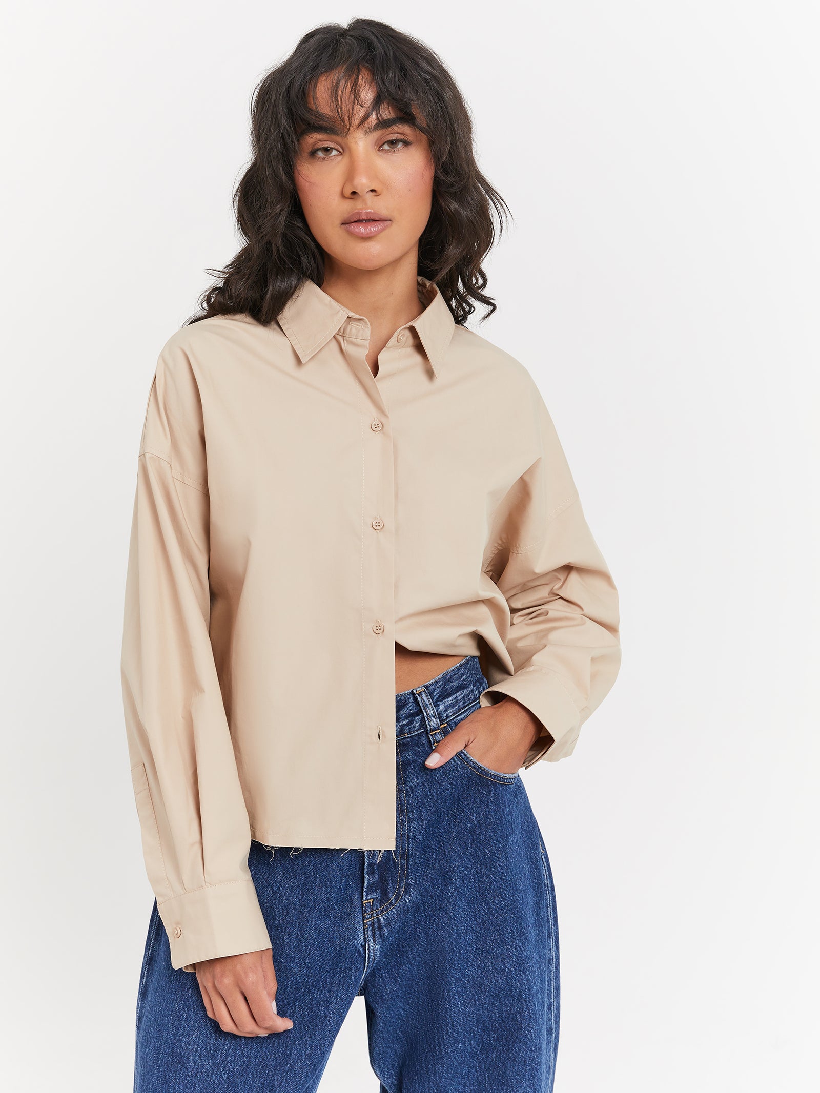 Lukea Cropped Shirt in Taupe