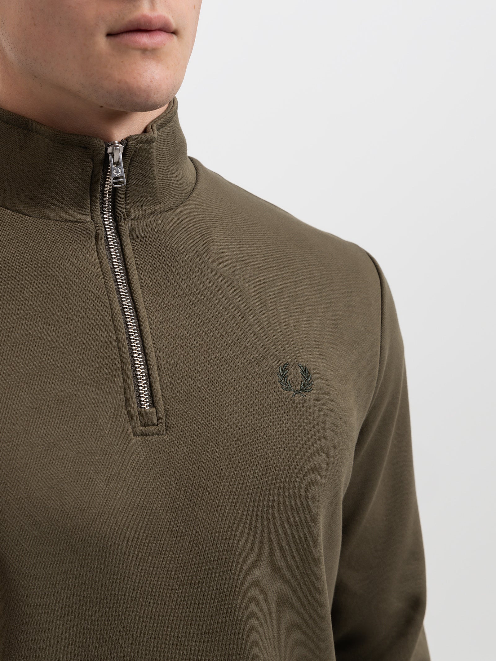 Half Zip Sweatshirt in Dark Green