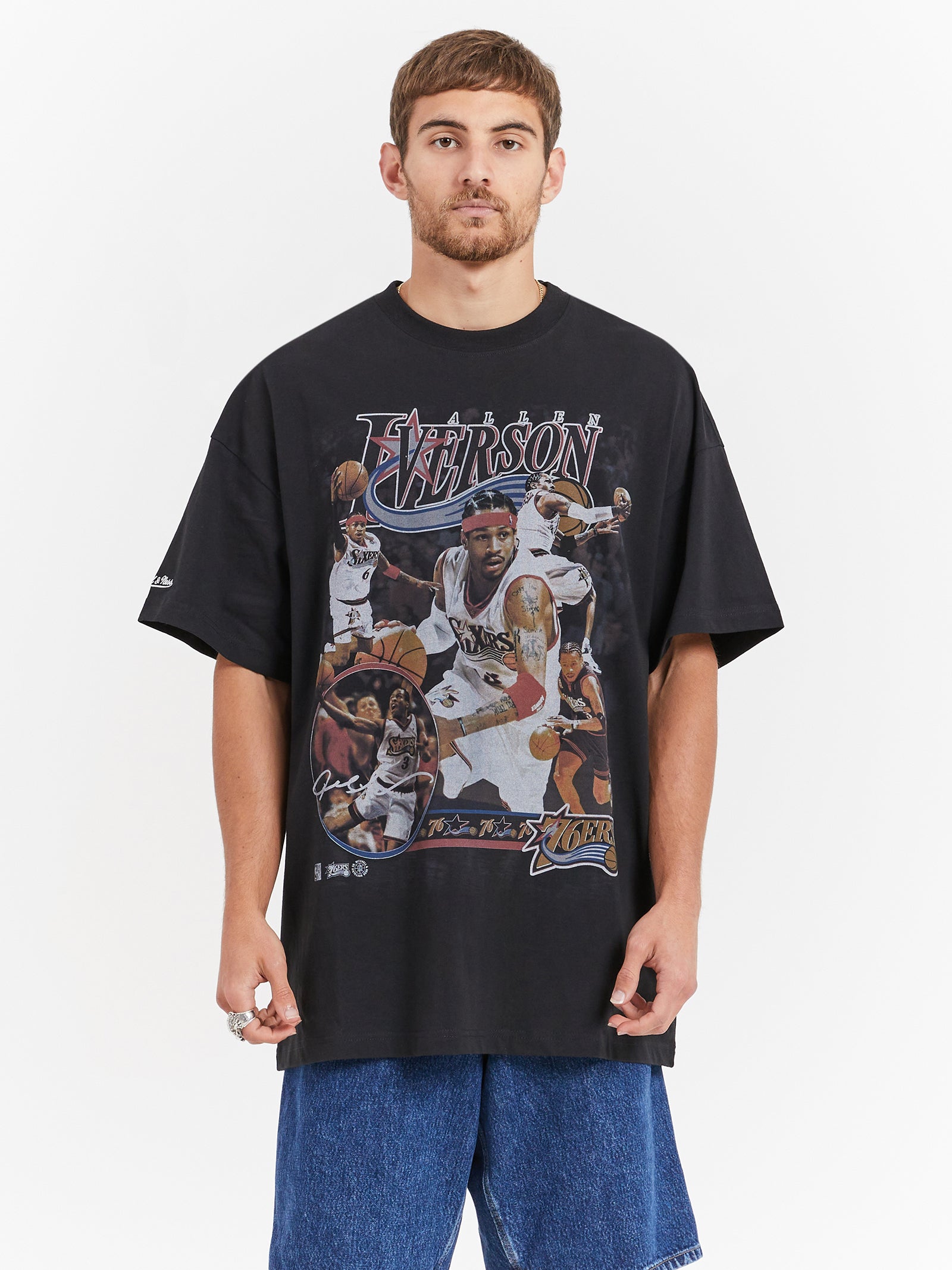 Iverson Photo T-Shirt in Faded Black