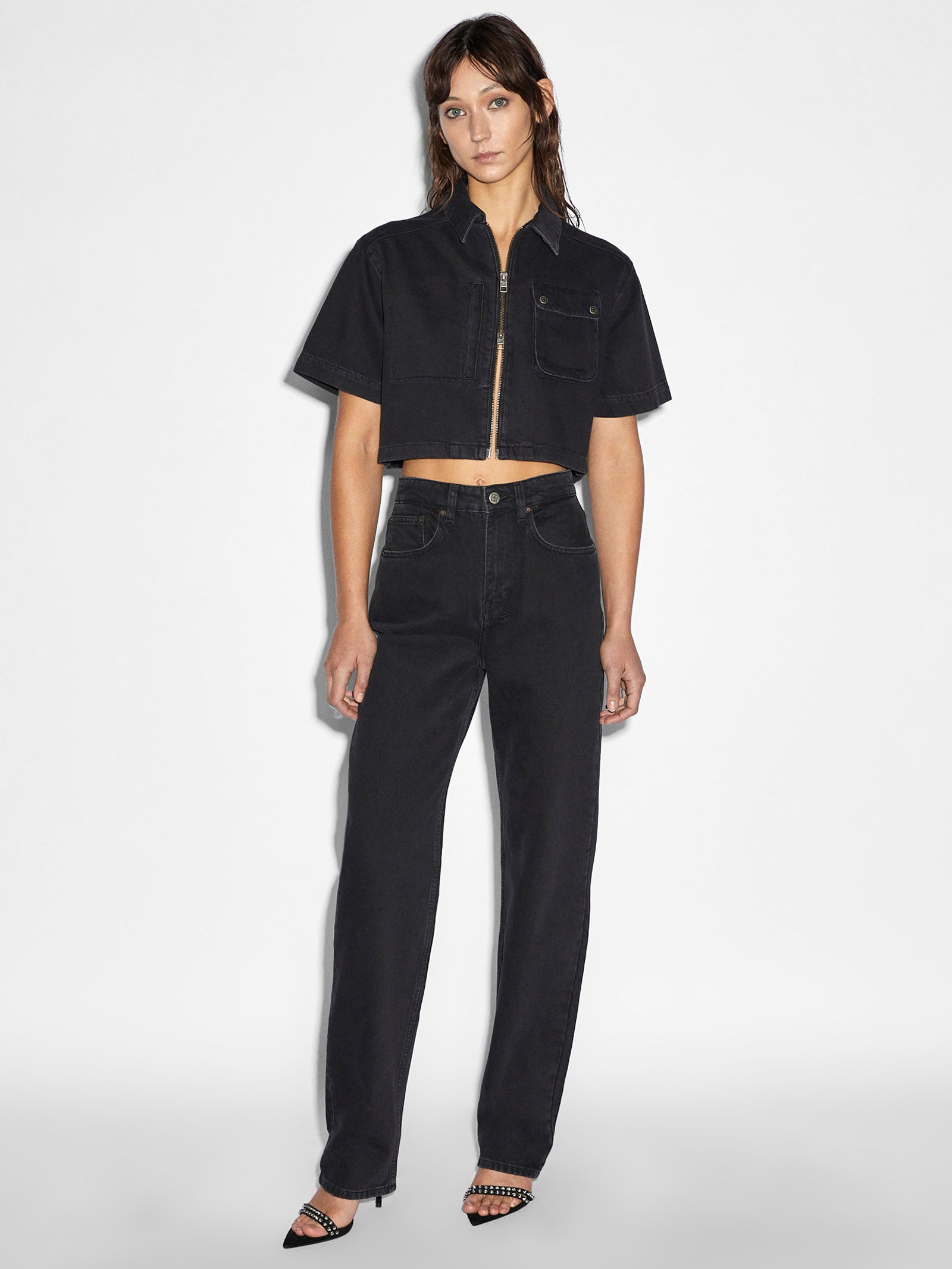 Boxy Crop Short Sleeve Shirt in Stealth Black