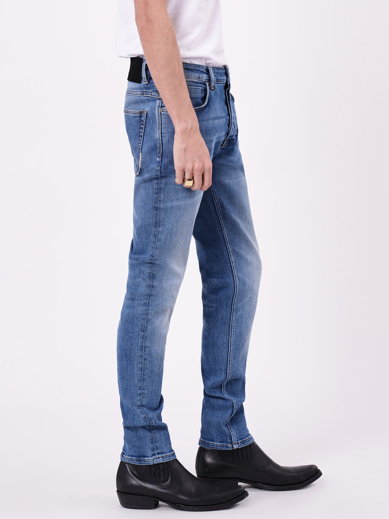 Ray Tapered Tempest Jeans