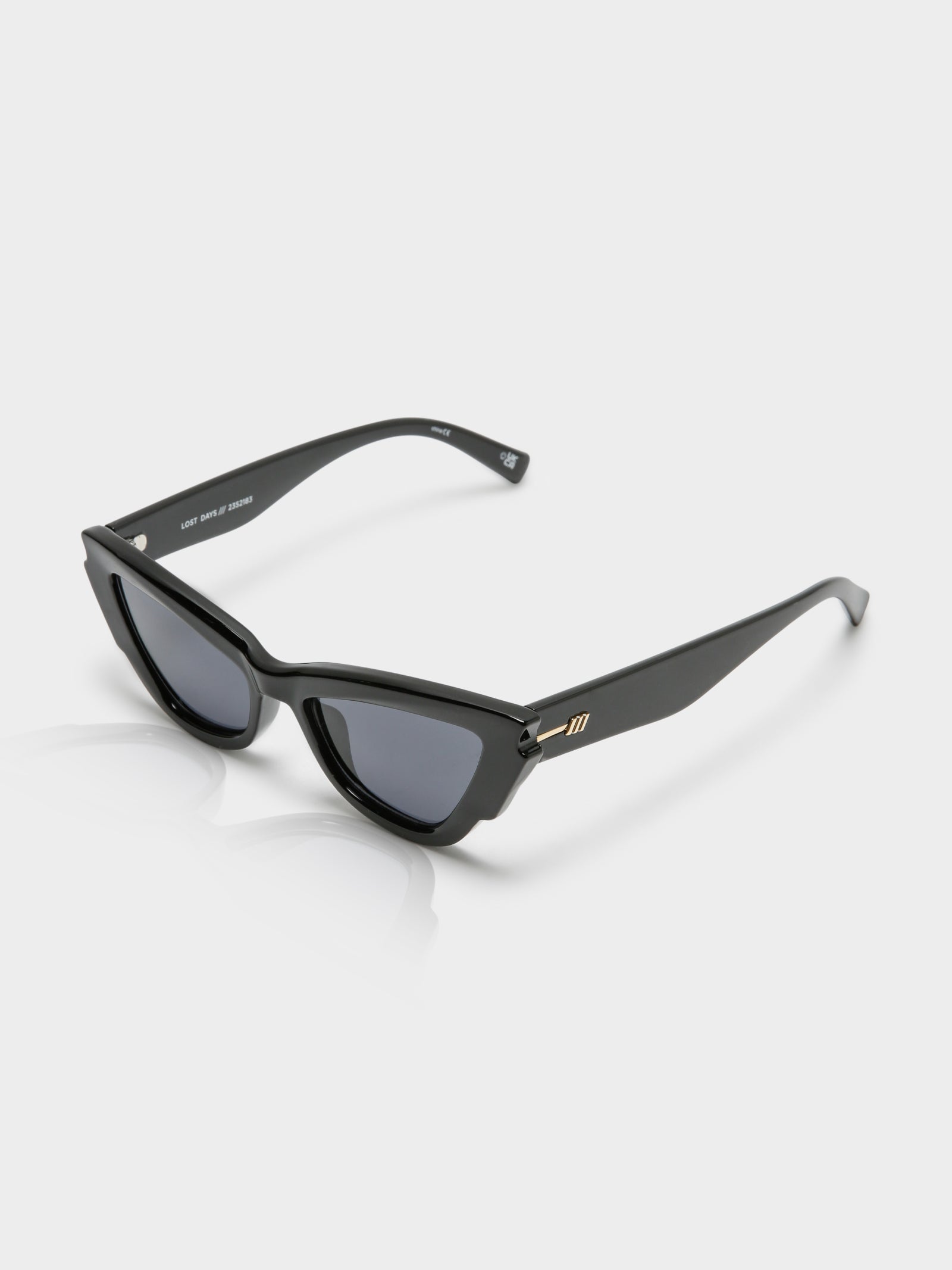 Lost Days Sunglasses in Black Smoke