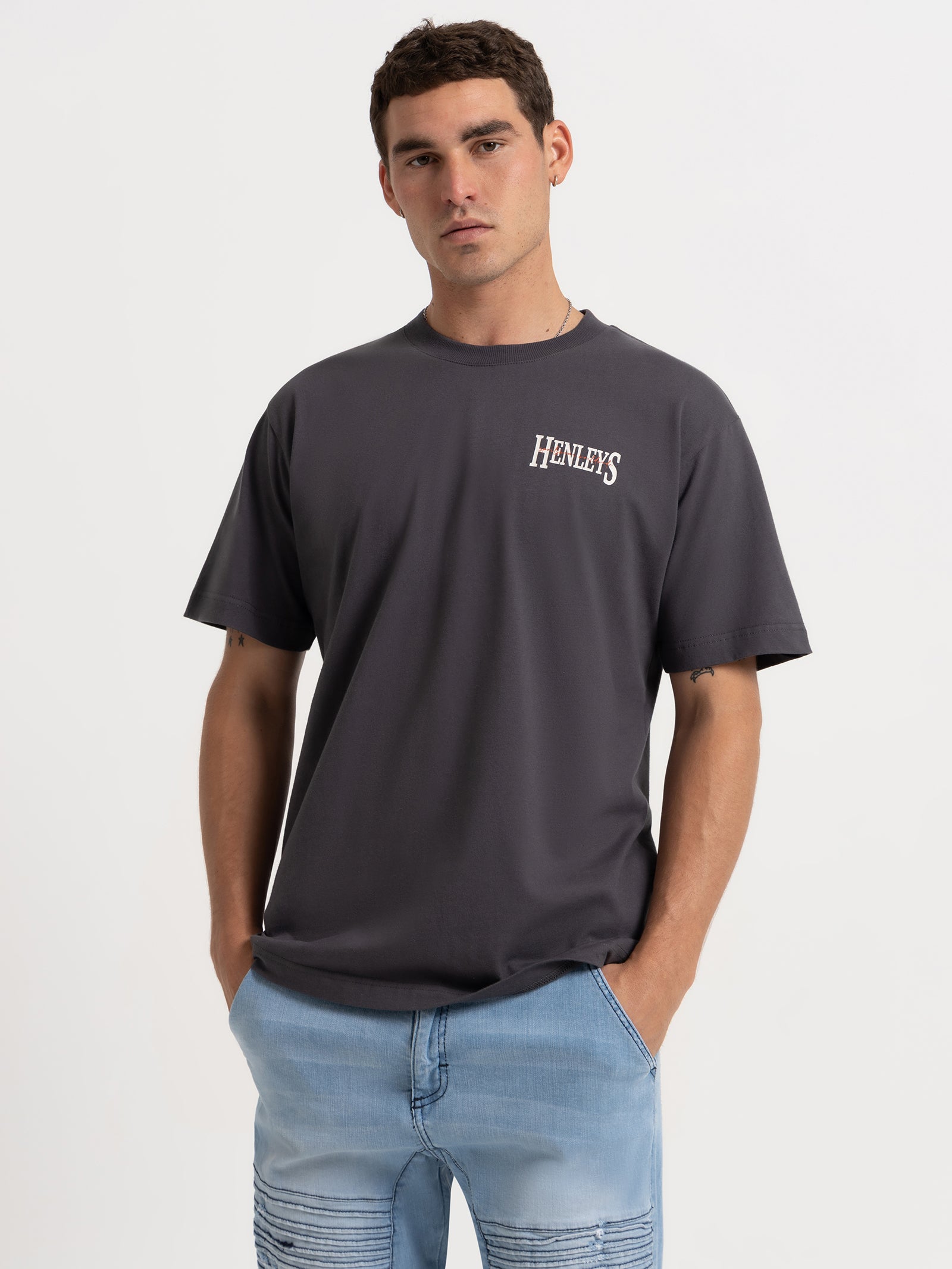 Panoramic T-Shirt in Coal