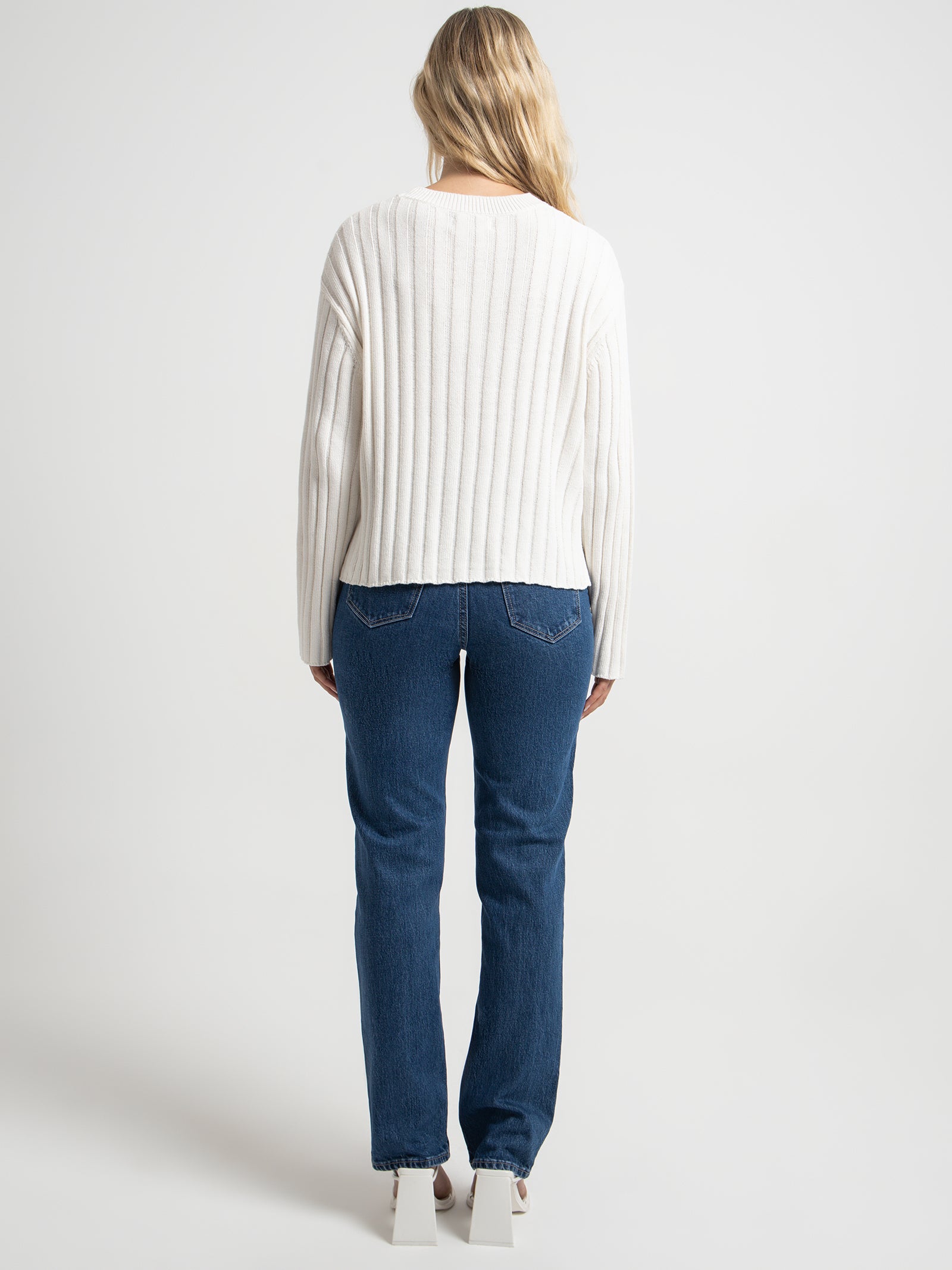 A 94 High Straight Jeans in Nina Blue