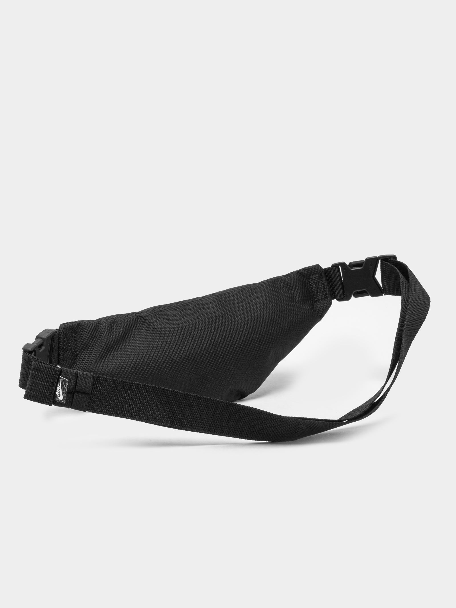 Nike Heritage Waistbag in Black