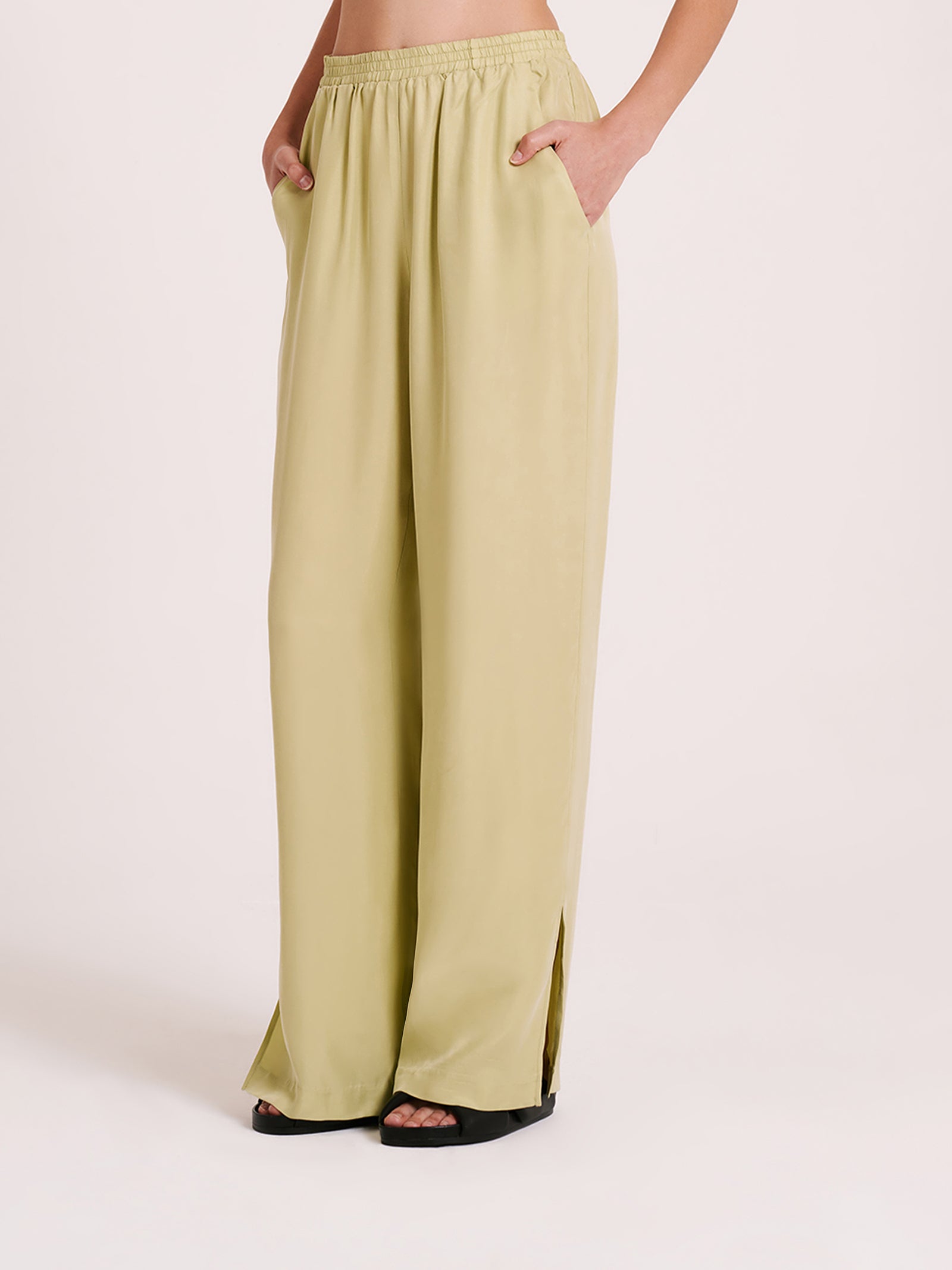 Dara Cupro Pants in Lime