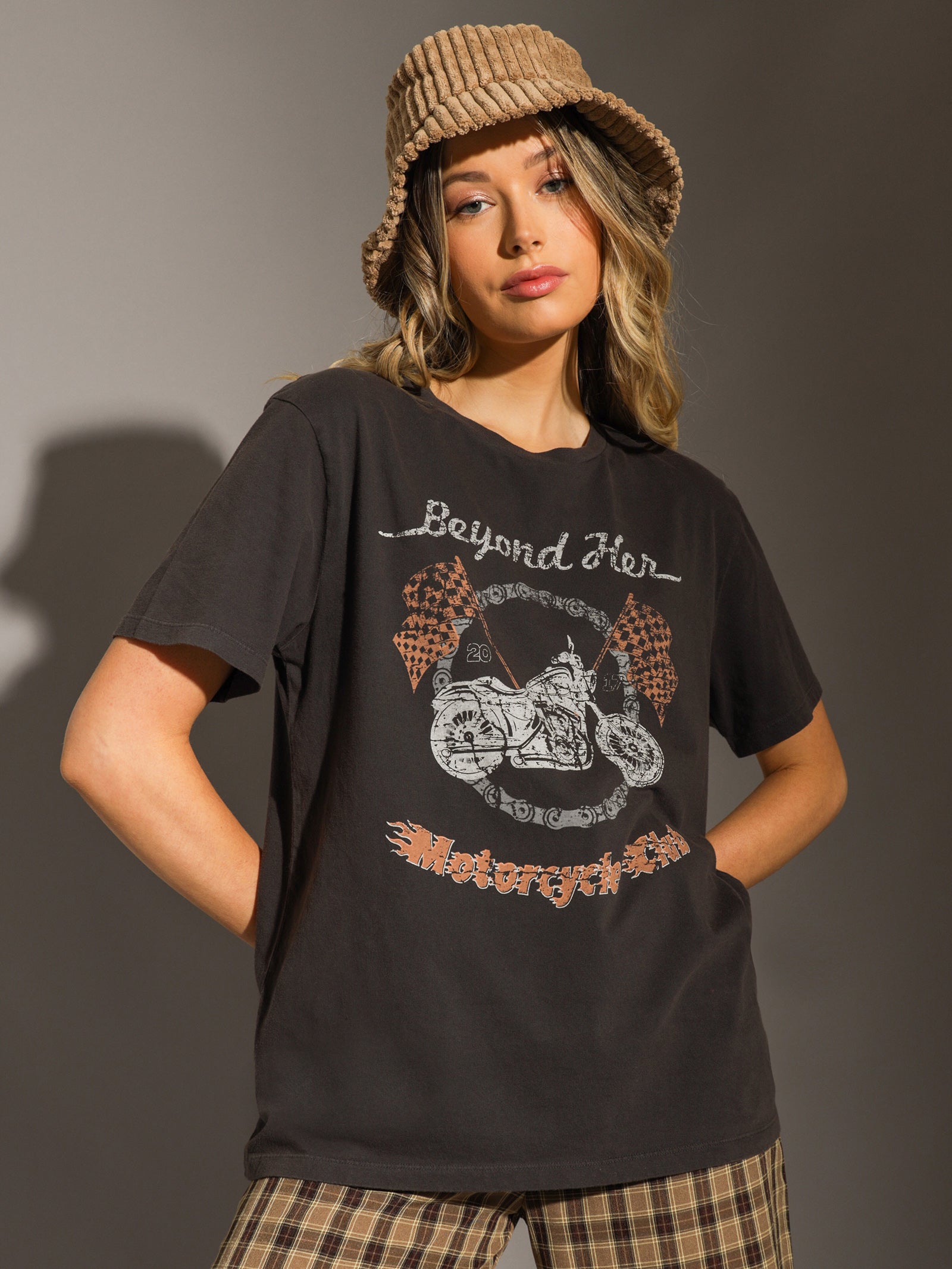 Harlee Vintage Print T-Shirt in Washed Black