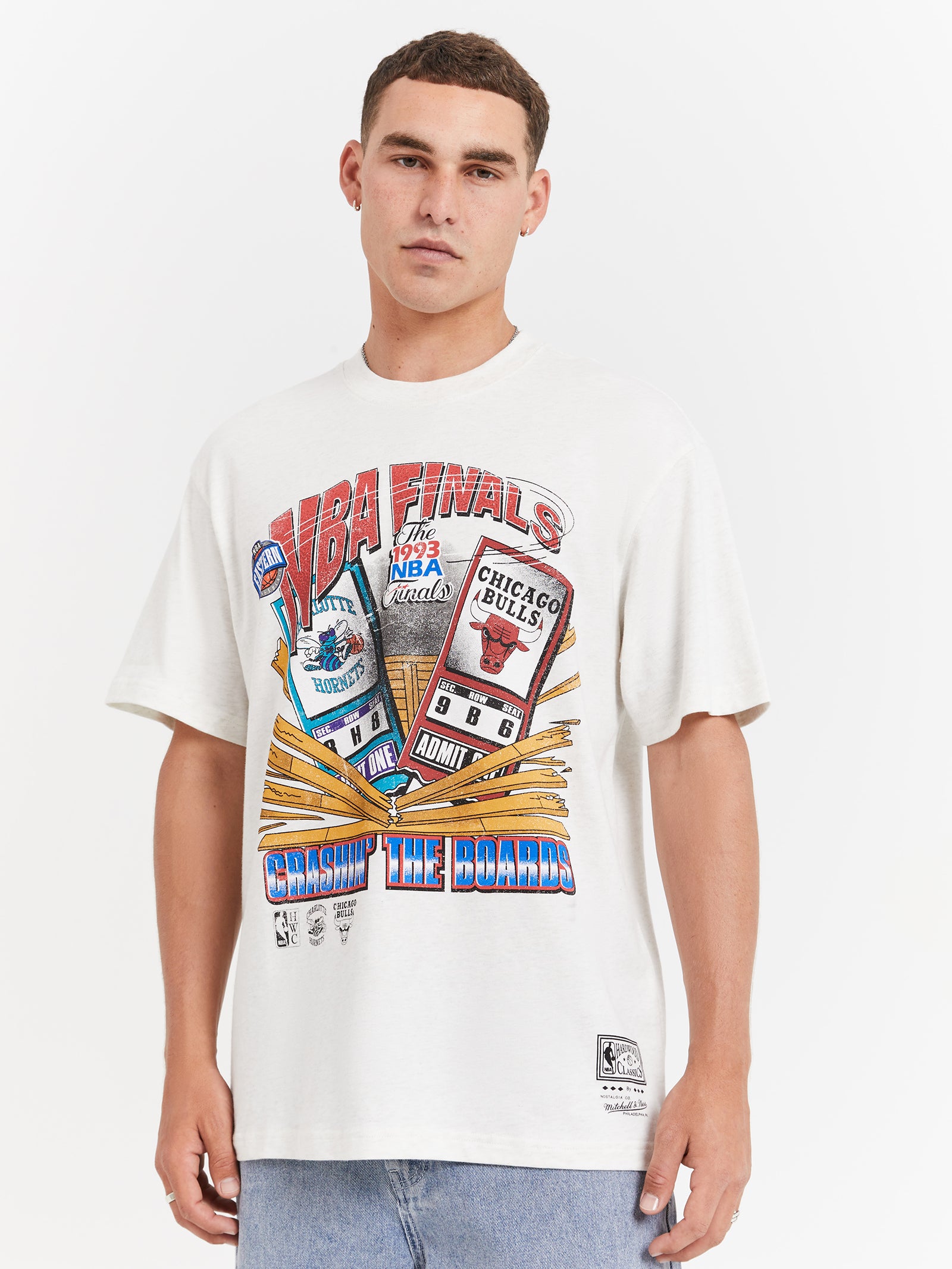 Crashin The Boards Hornets T-Shirt in White