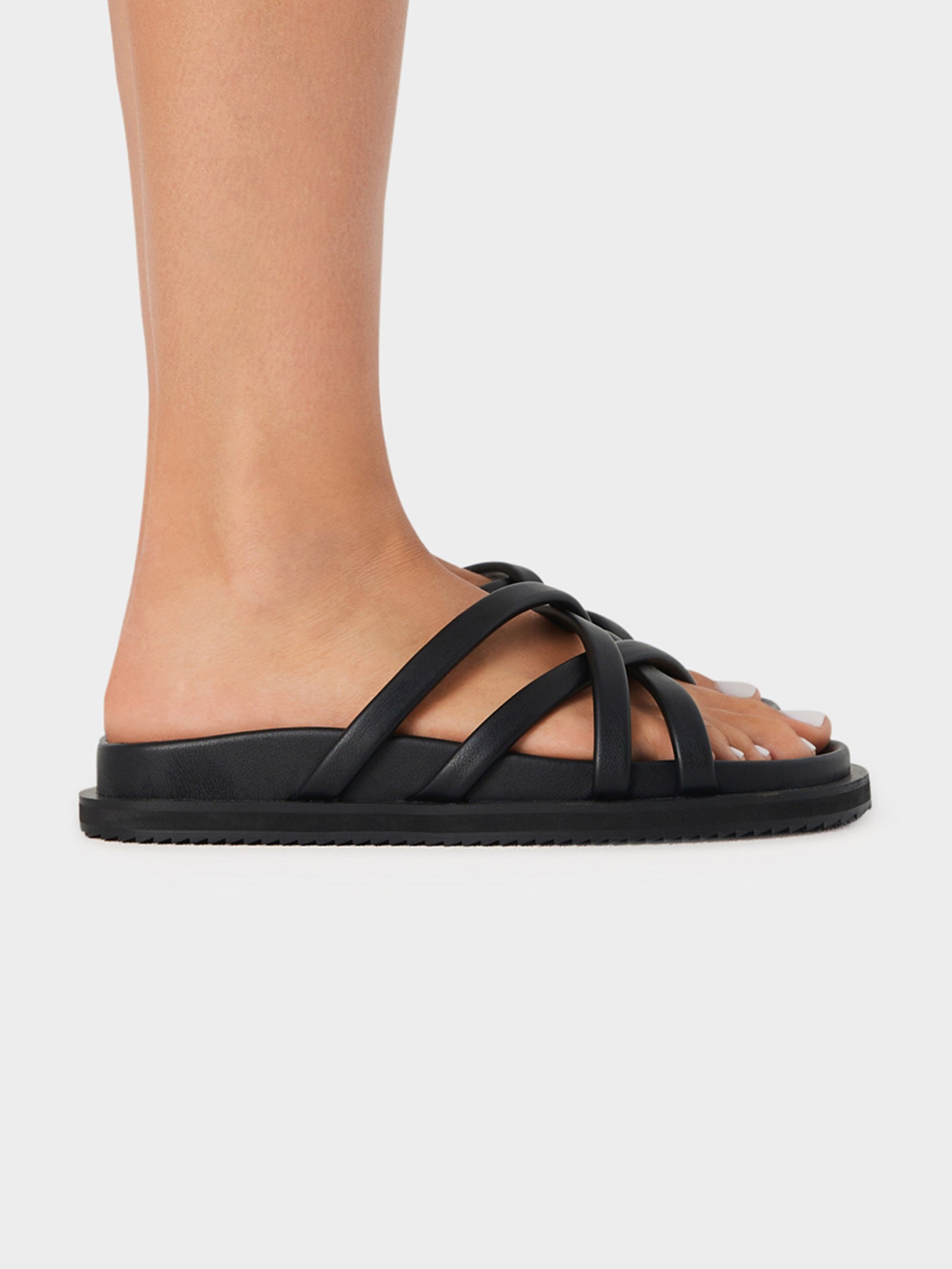 Tamsin Slides in Black