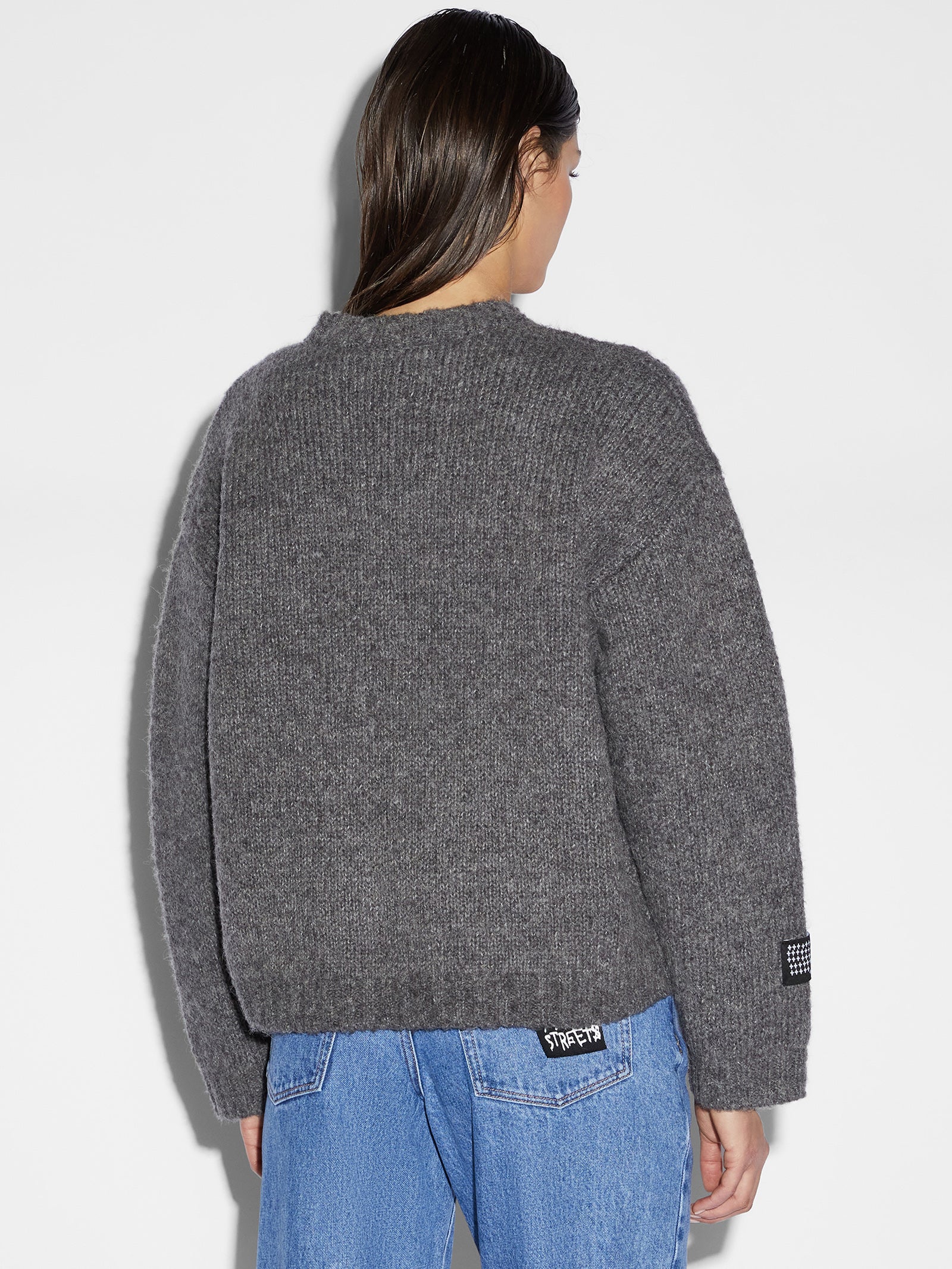 Moment Sweater Charcoal