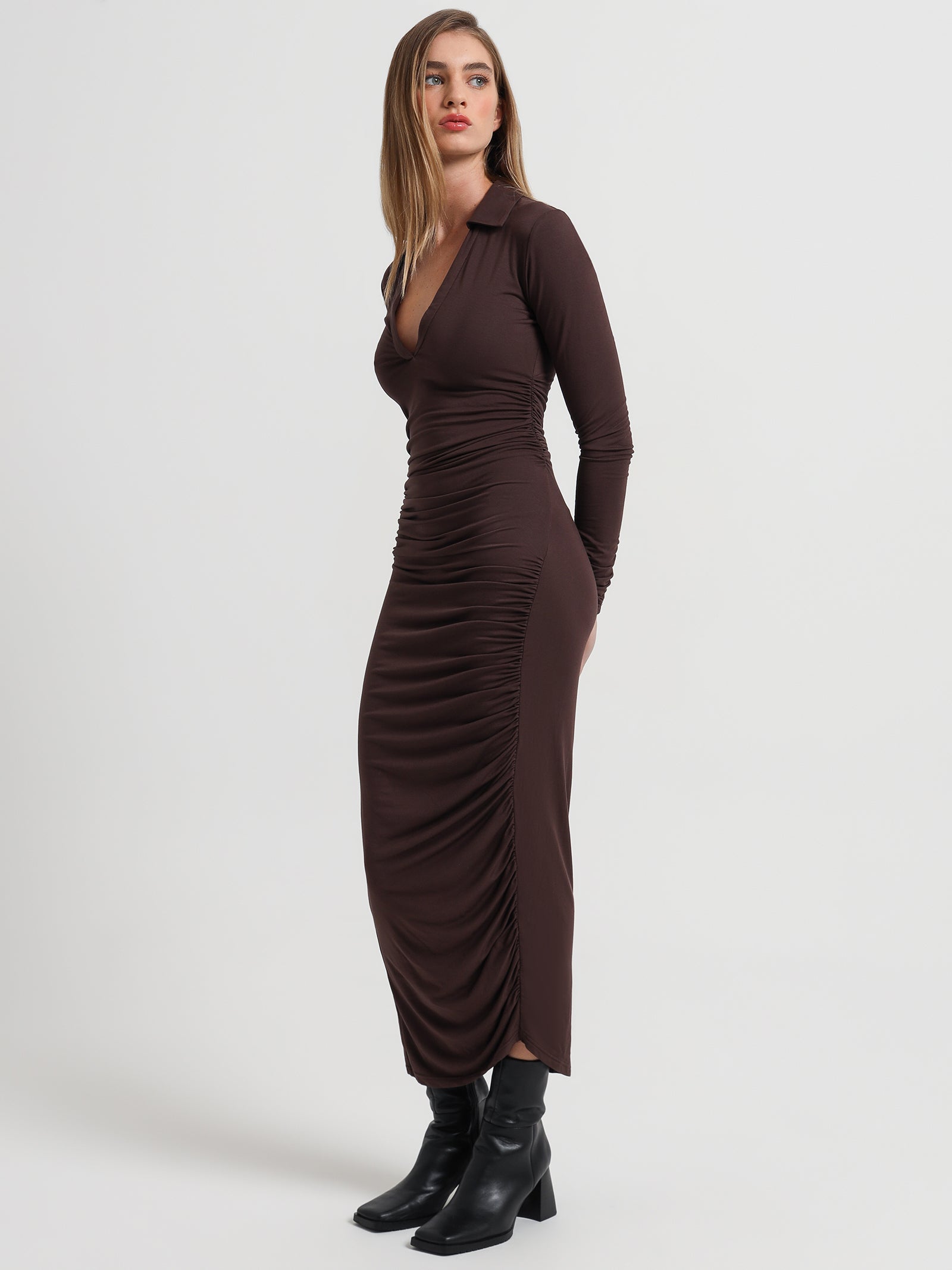 Alexa Jersey Midi Dress in Chocolate