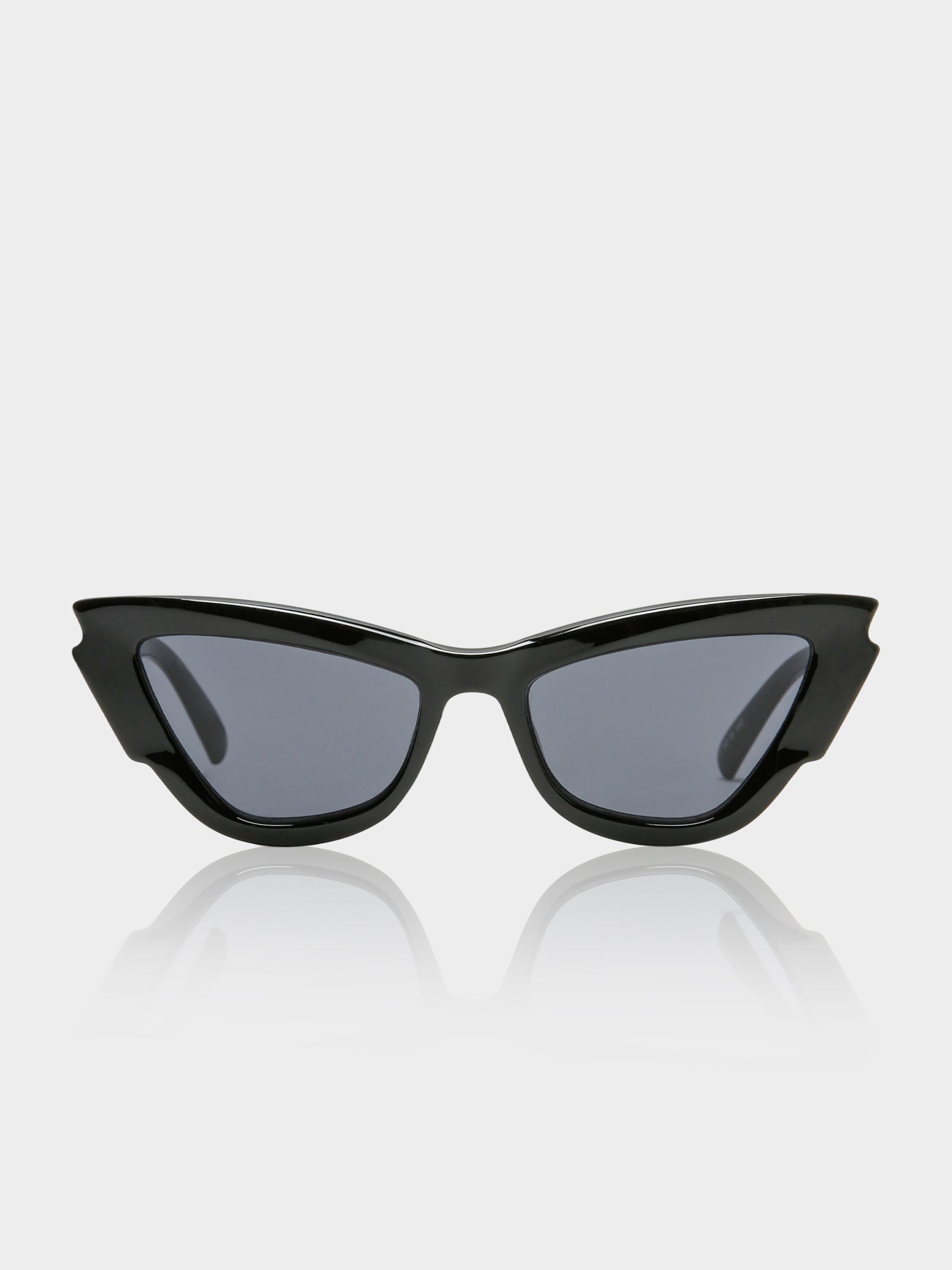 Lost Days Sunglasses in Black Smoke