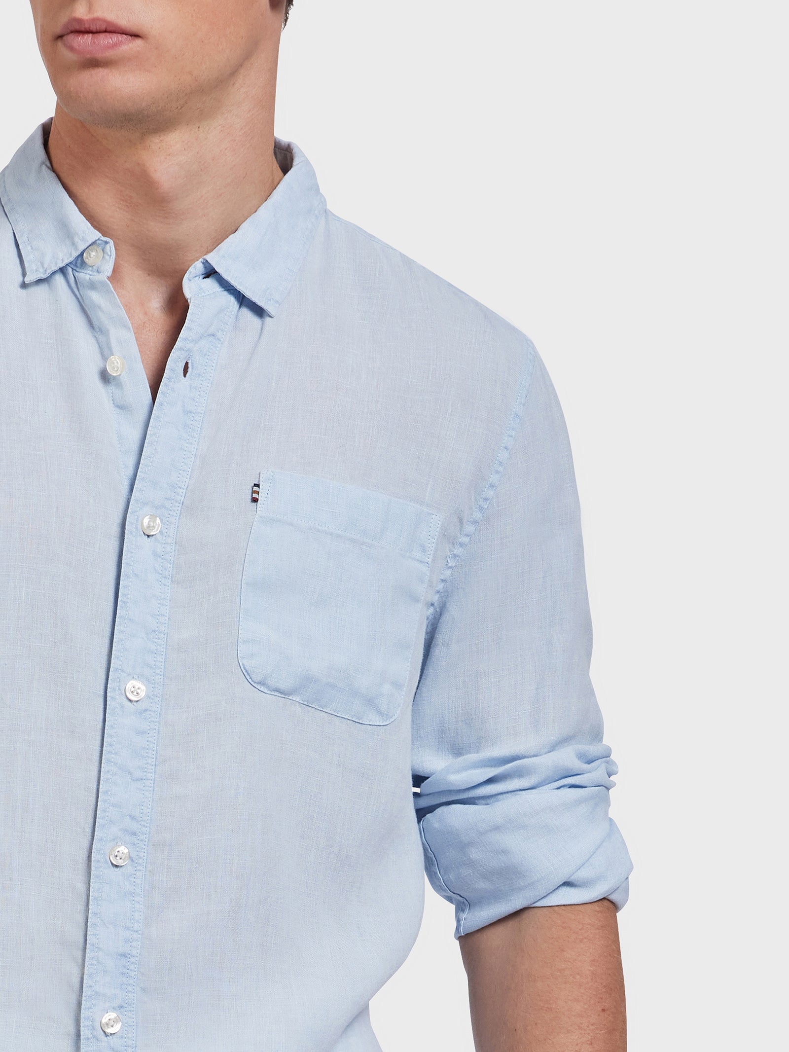 Hampton Linen Shirt in Cloud Blue