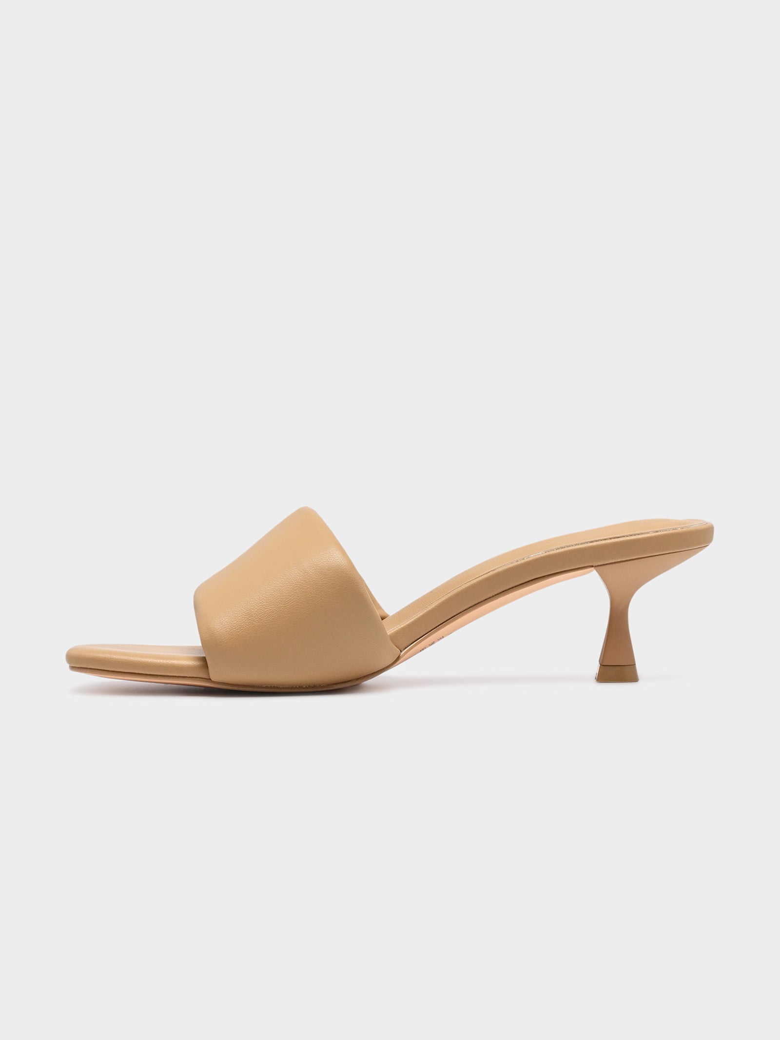 Luxe Heels in Caramel Smooth