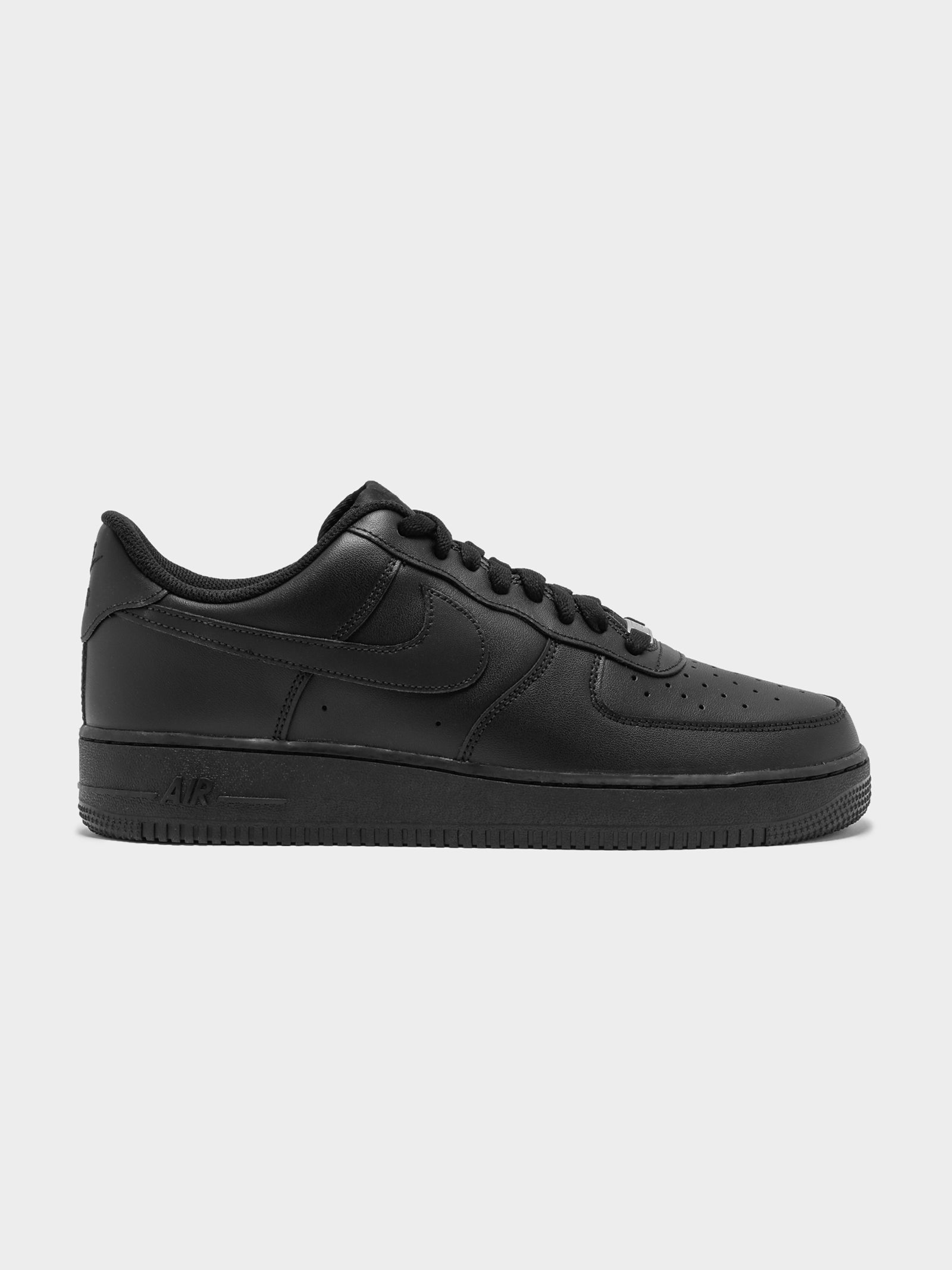 Mens Air Force 1 '07 Sneakers in Black