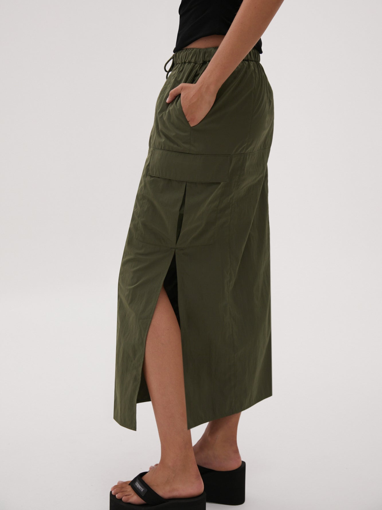 Jalen Midi Skirt in Green