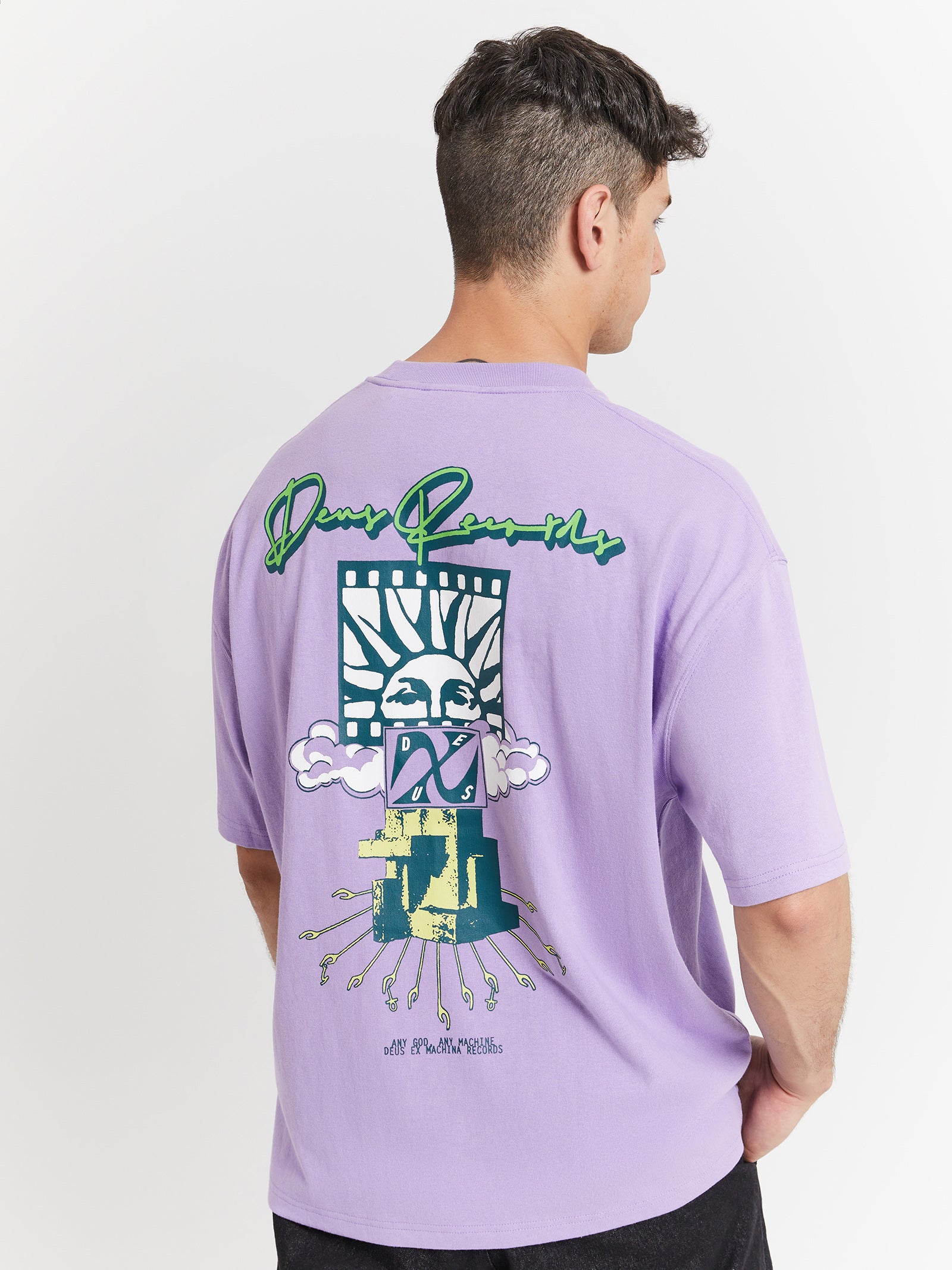 Picture Perfect Short Sleeve T-Shirt in Lilac Breeze