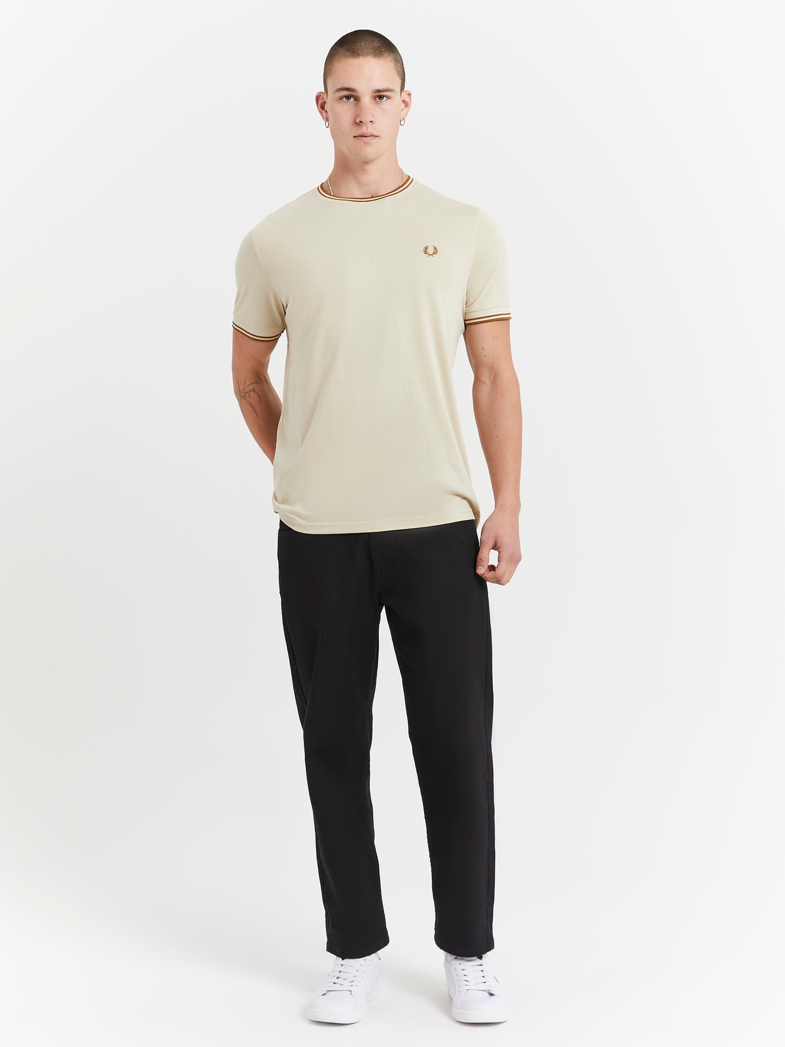 Twin Tipped T-Shirt in Oatmeal