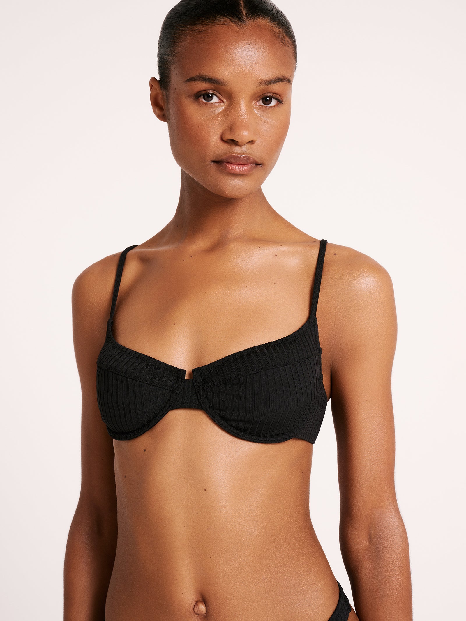 Classic Bralette in Black