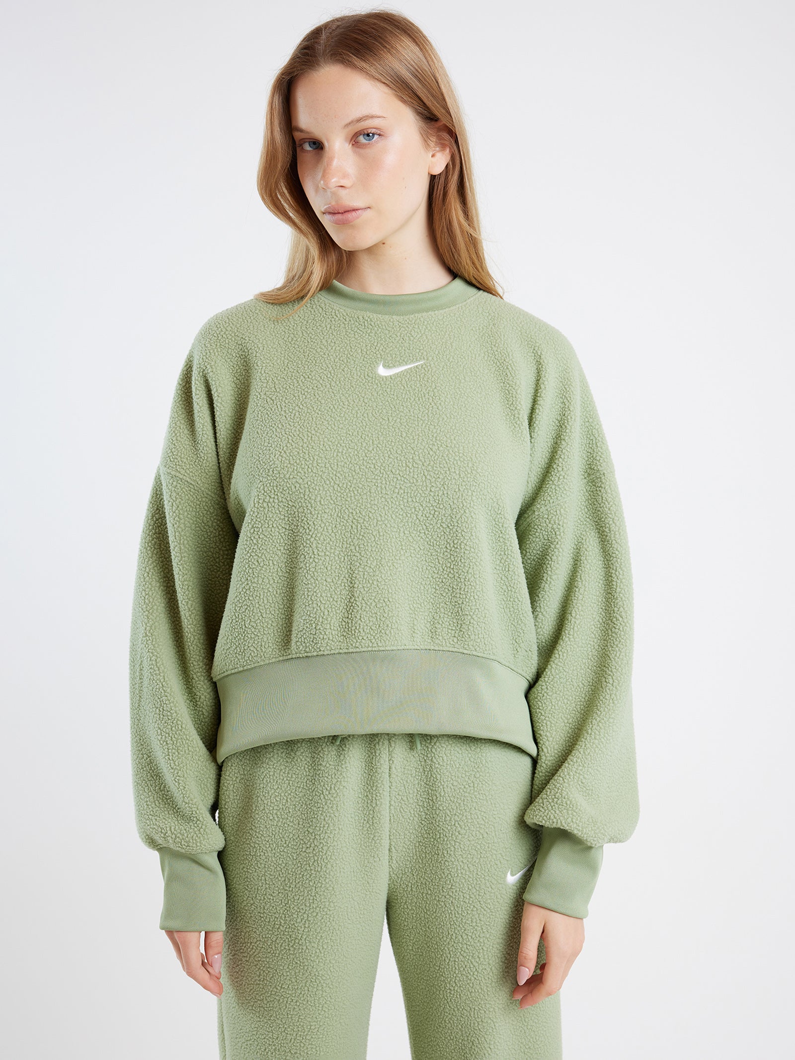 Sportswear Plush Mod Cropped Crewneck