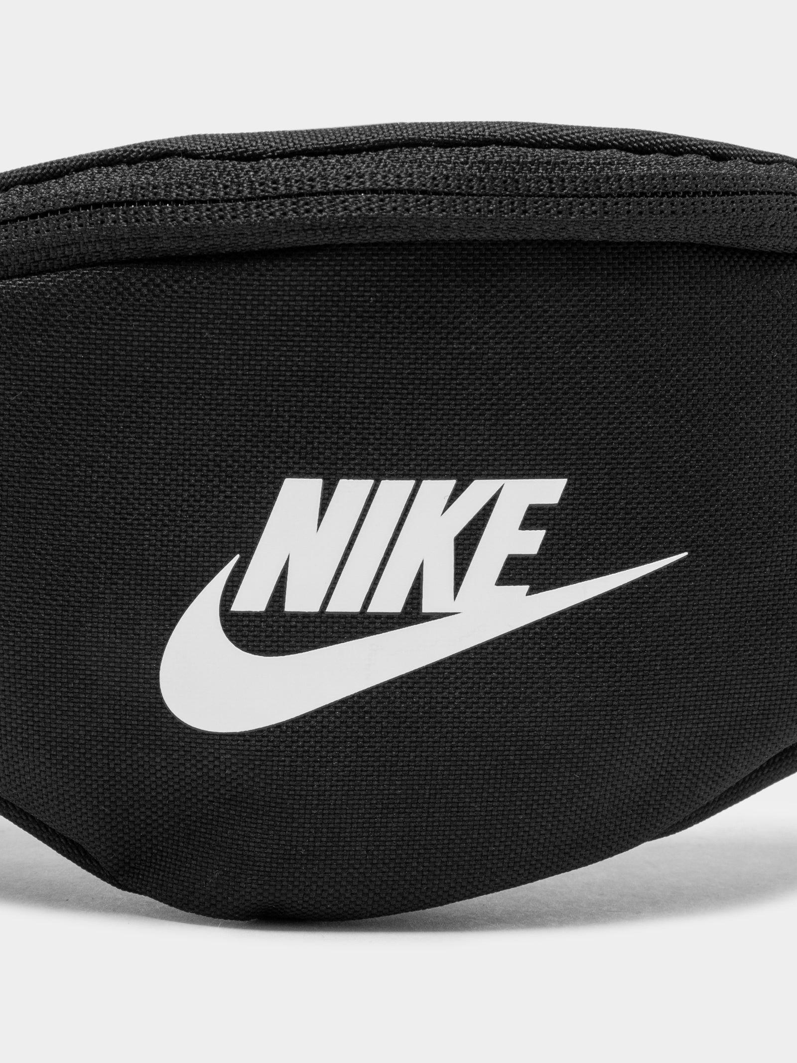 Nike Heritage Waistbag in Black