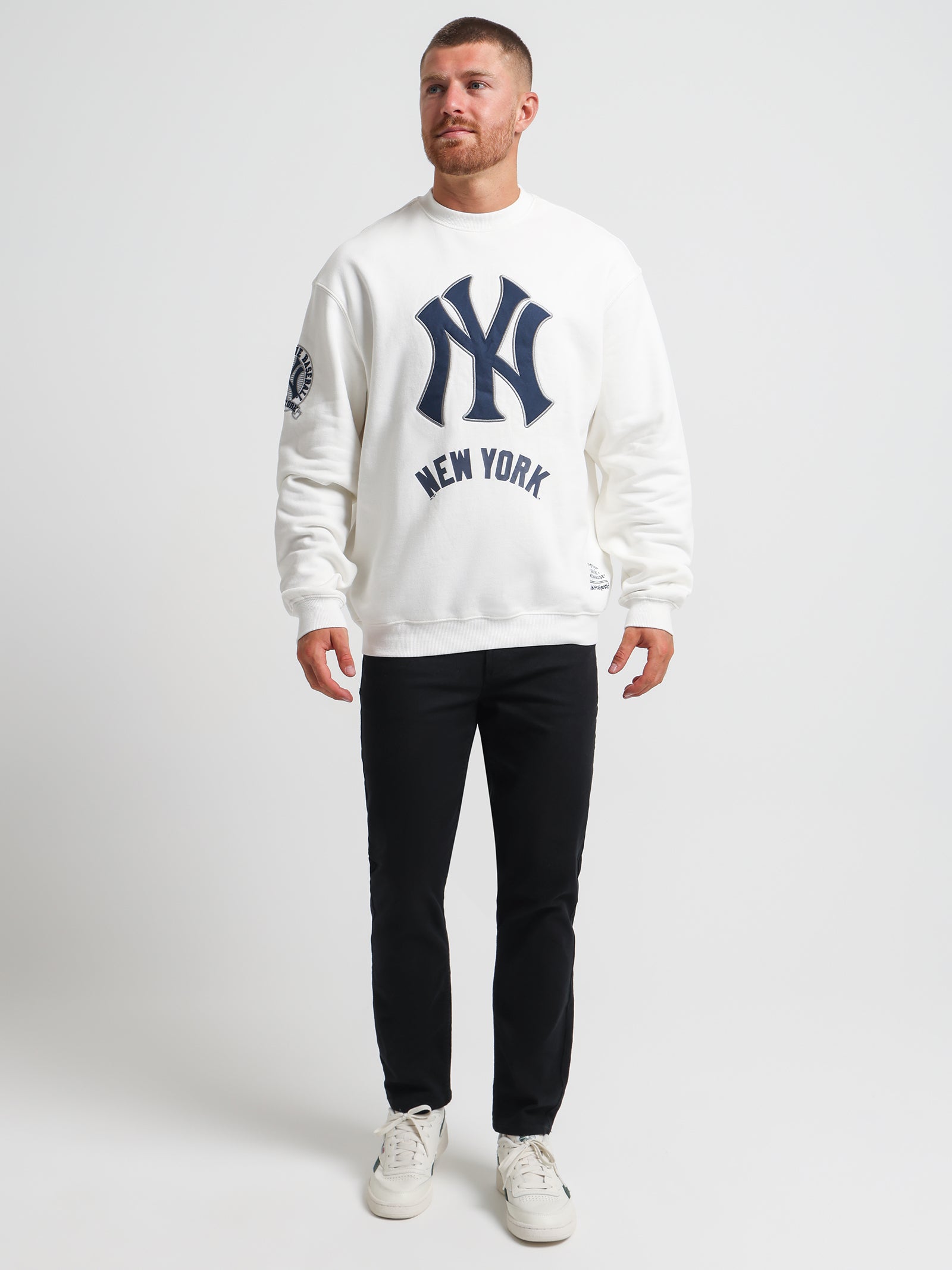 Yankees Athlete Logo Crew in Vintage White