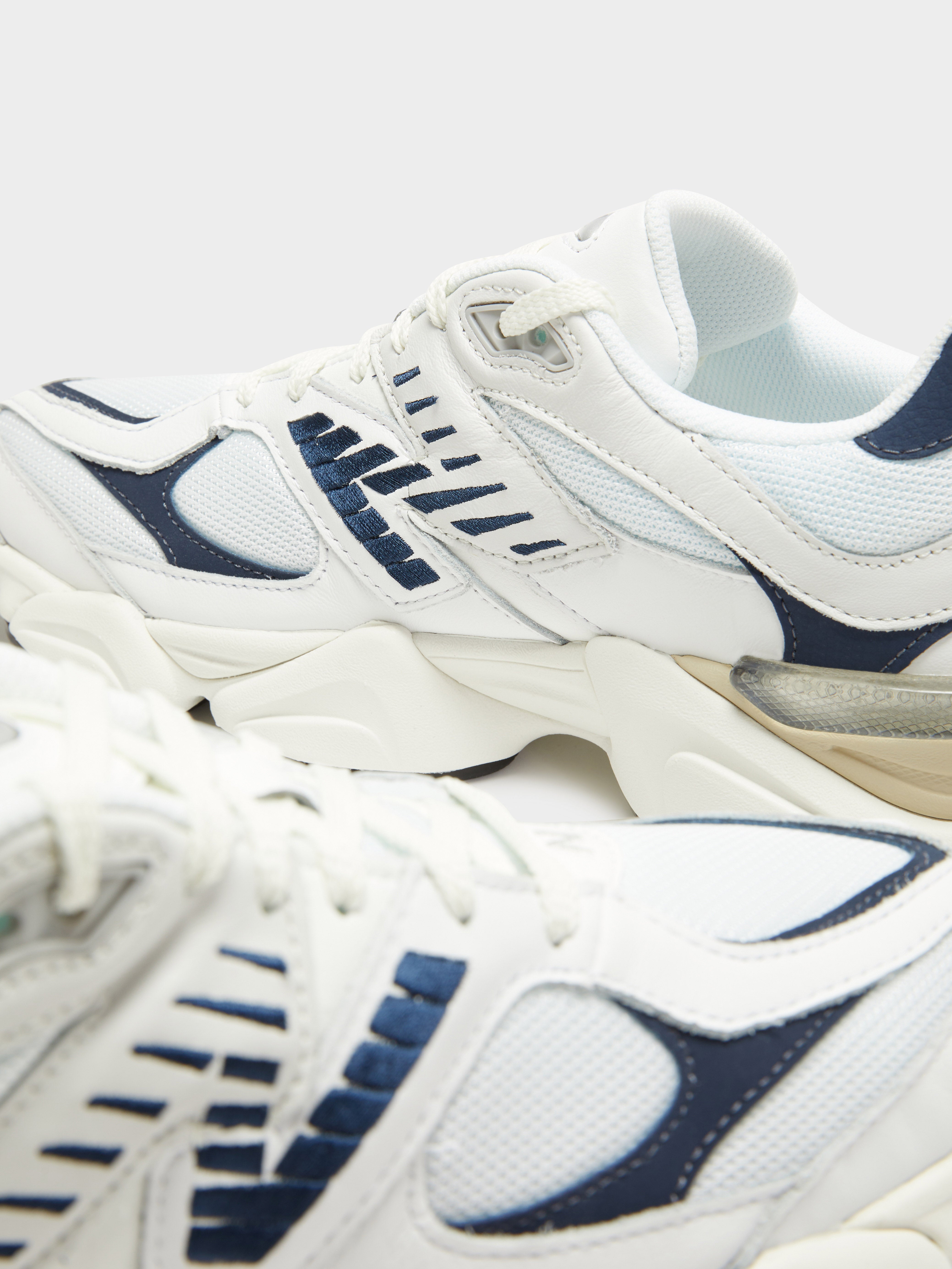 Unisex 9060 Sneakers in White Navy