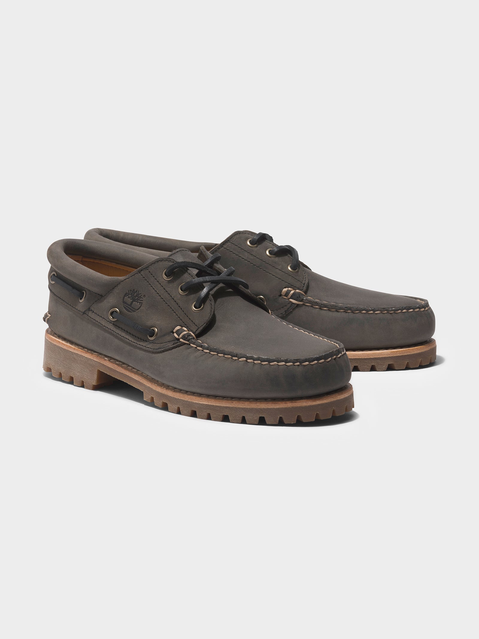 Mens 3 Eye Classic Lug Handsewn Boat Shoes in Grey