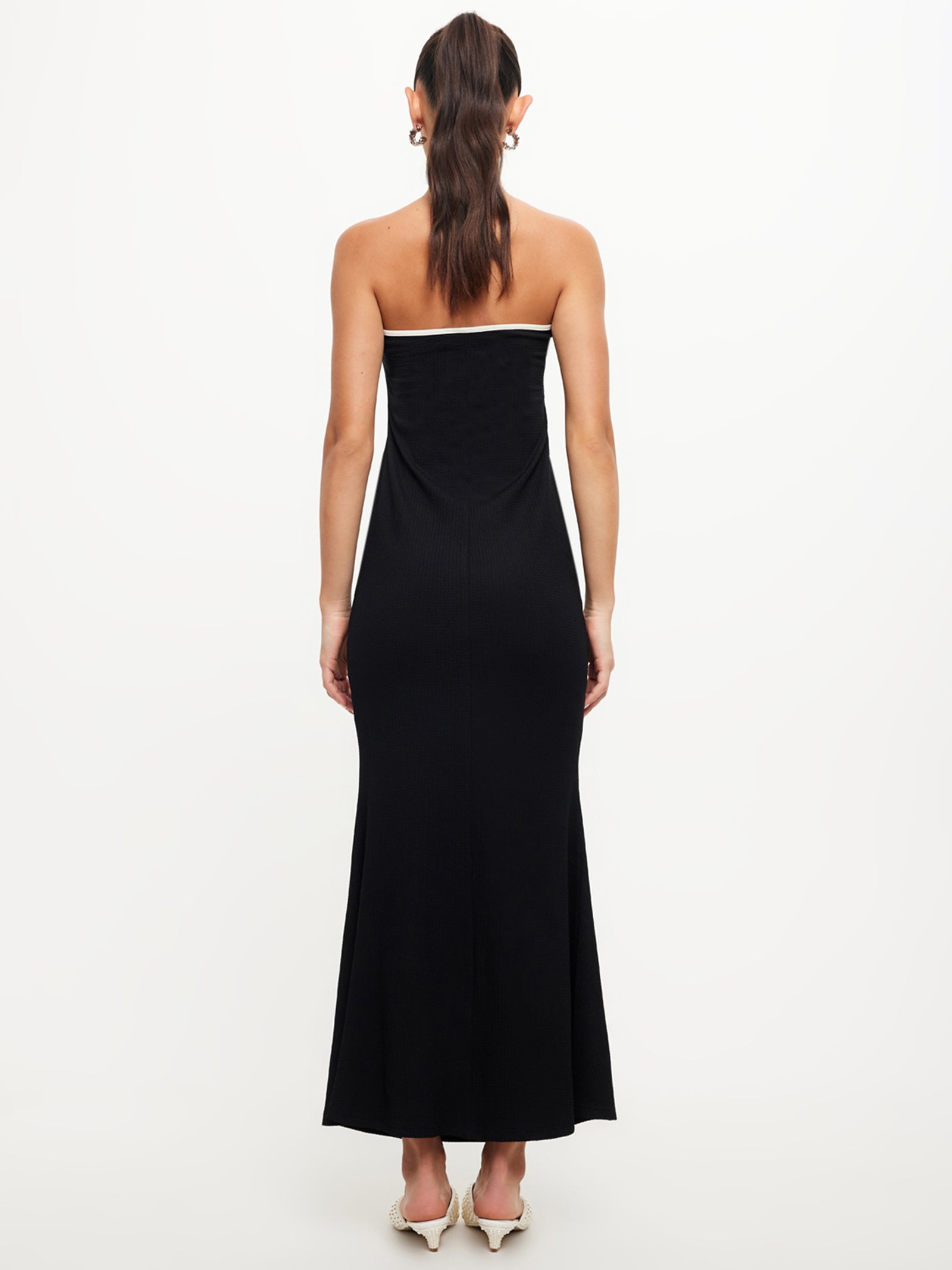 Illuminating Maxi Dress in Onyx