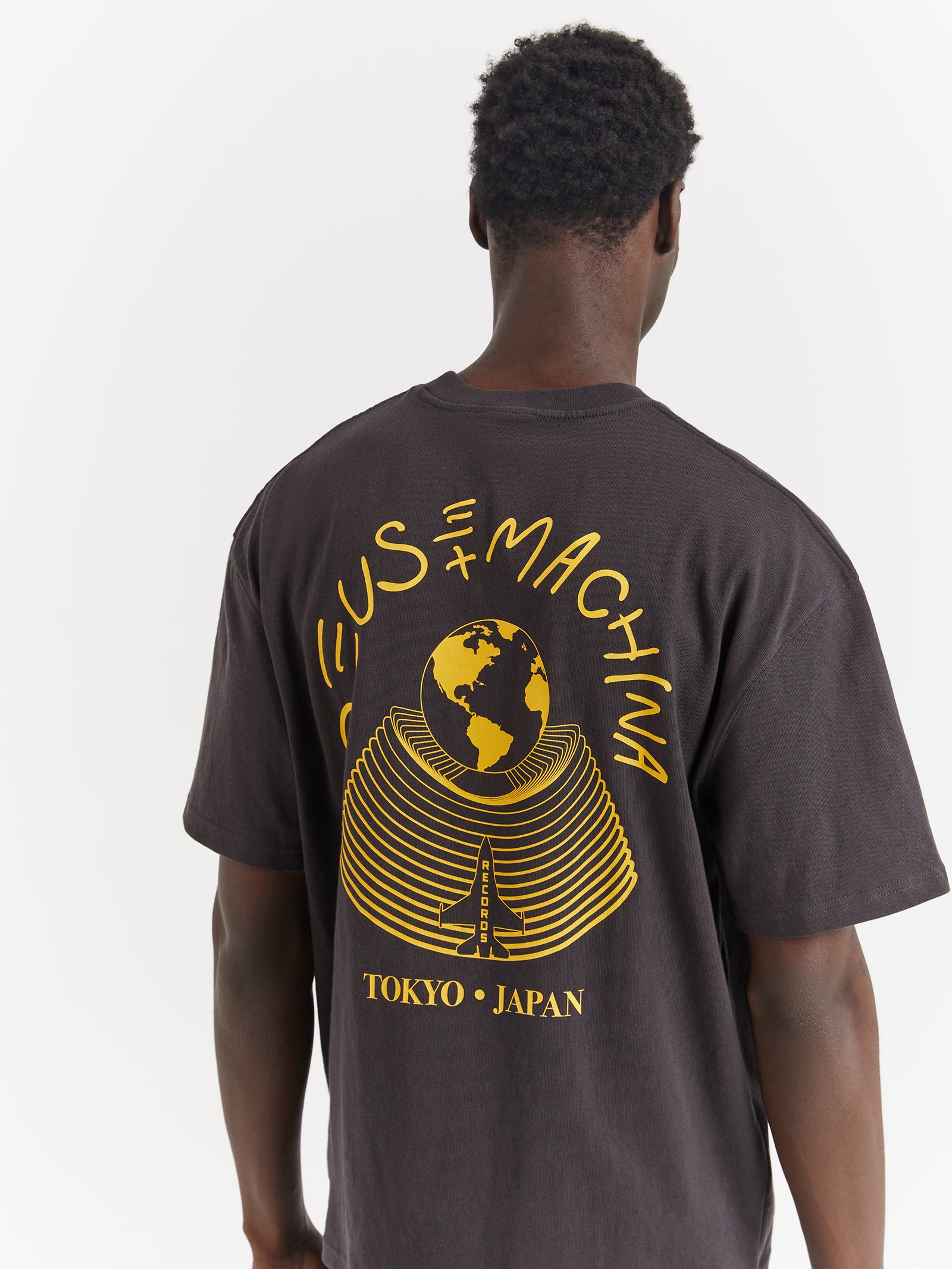 Sound Barrier T-Shirt in Anthracite