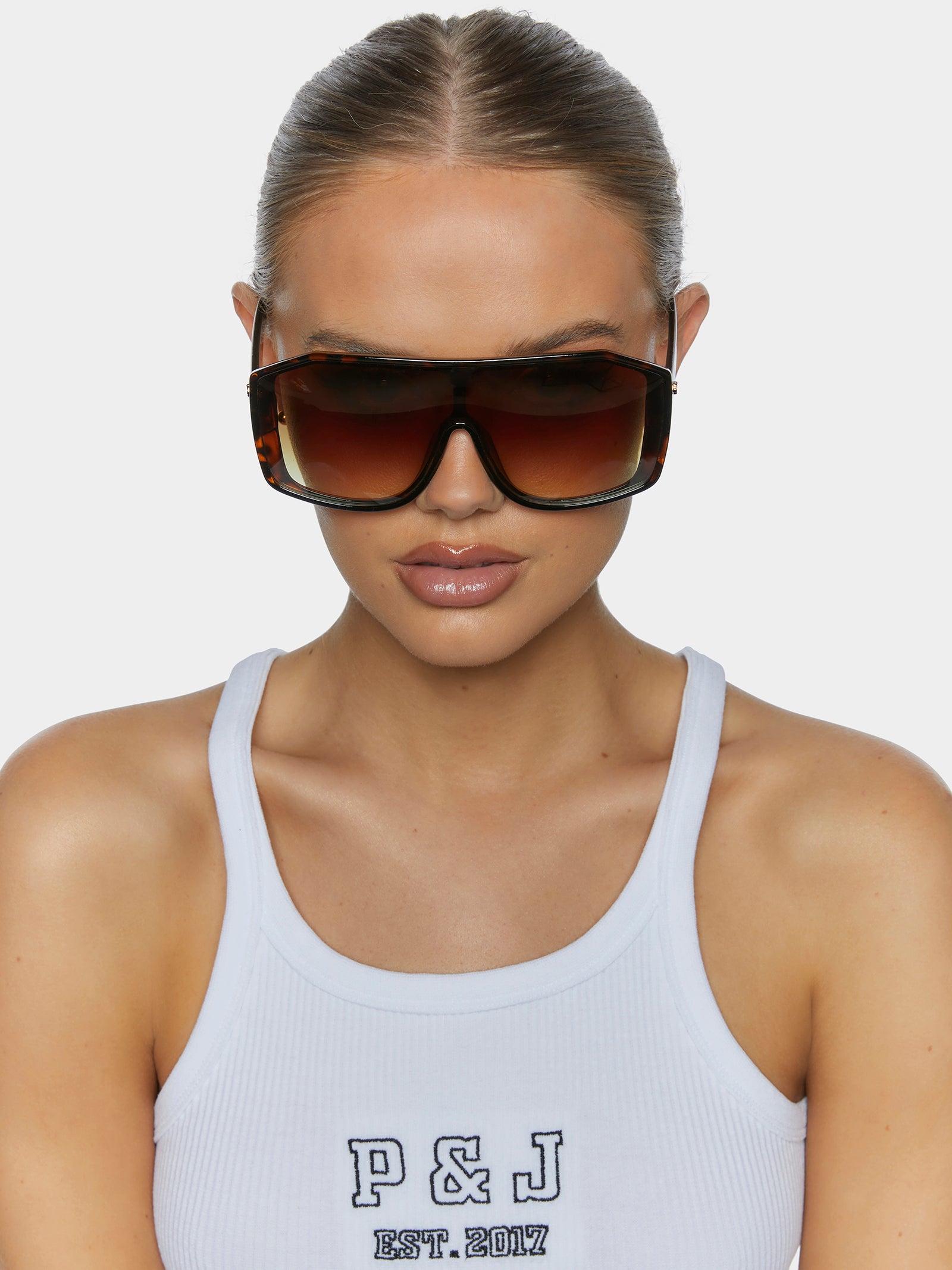 Cameron Sunglasses in Tort Brown