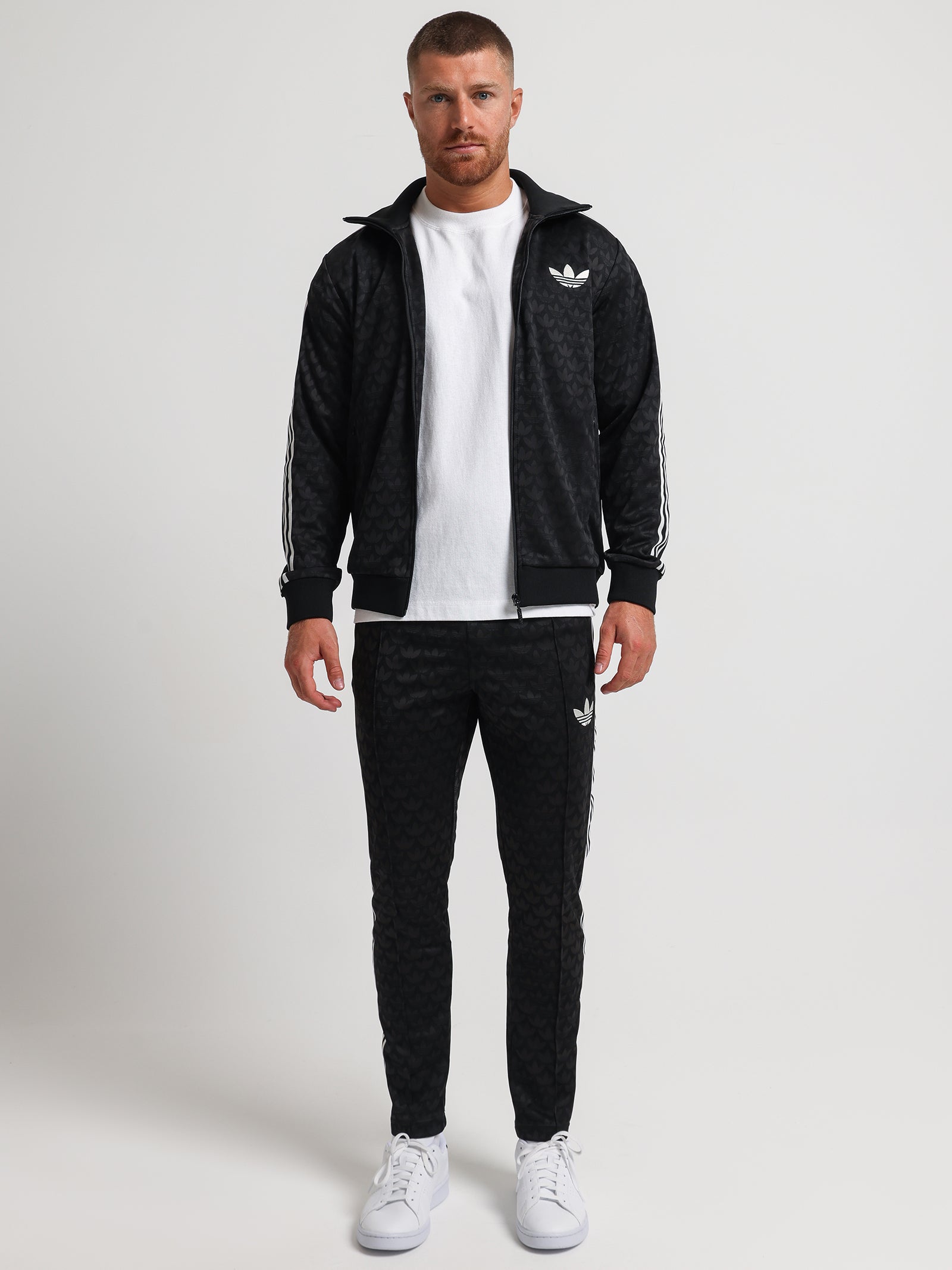 Poly Trackpants in Black