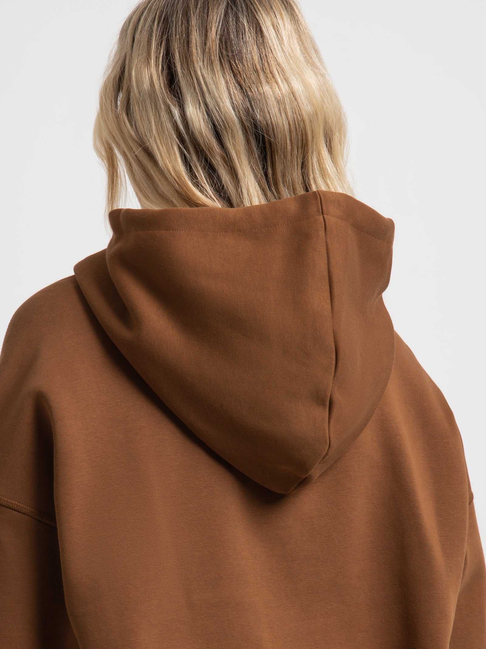 Carter Classic Hoodie in Toffee