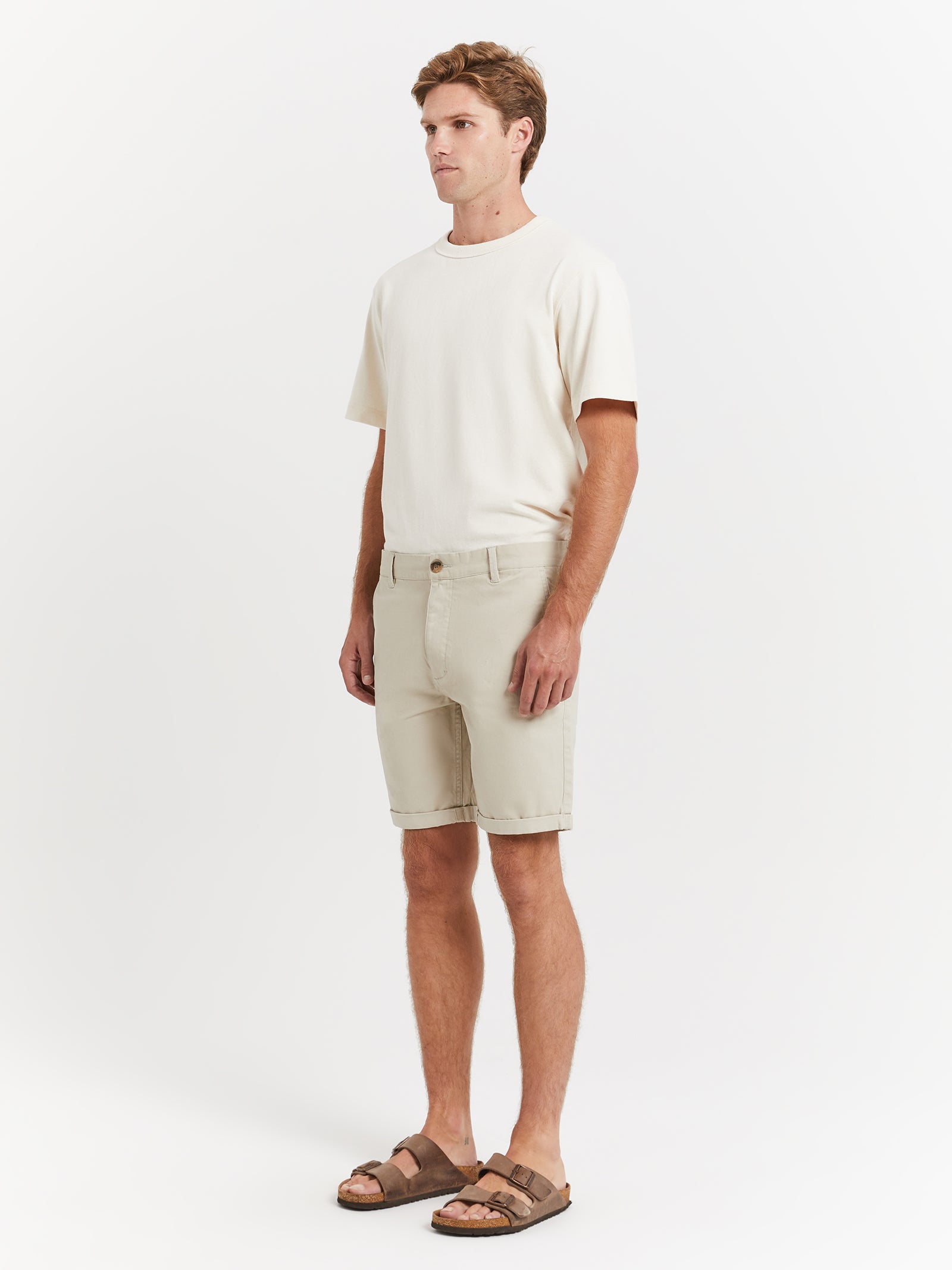 Ellis Chino Shorts in Stone