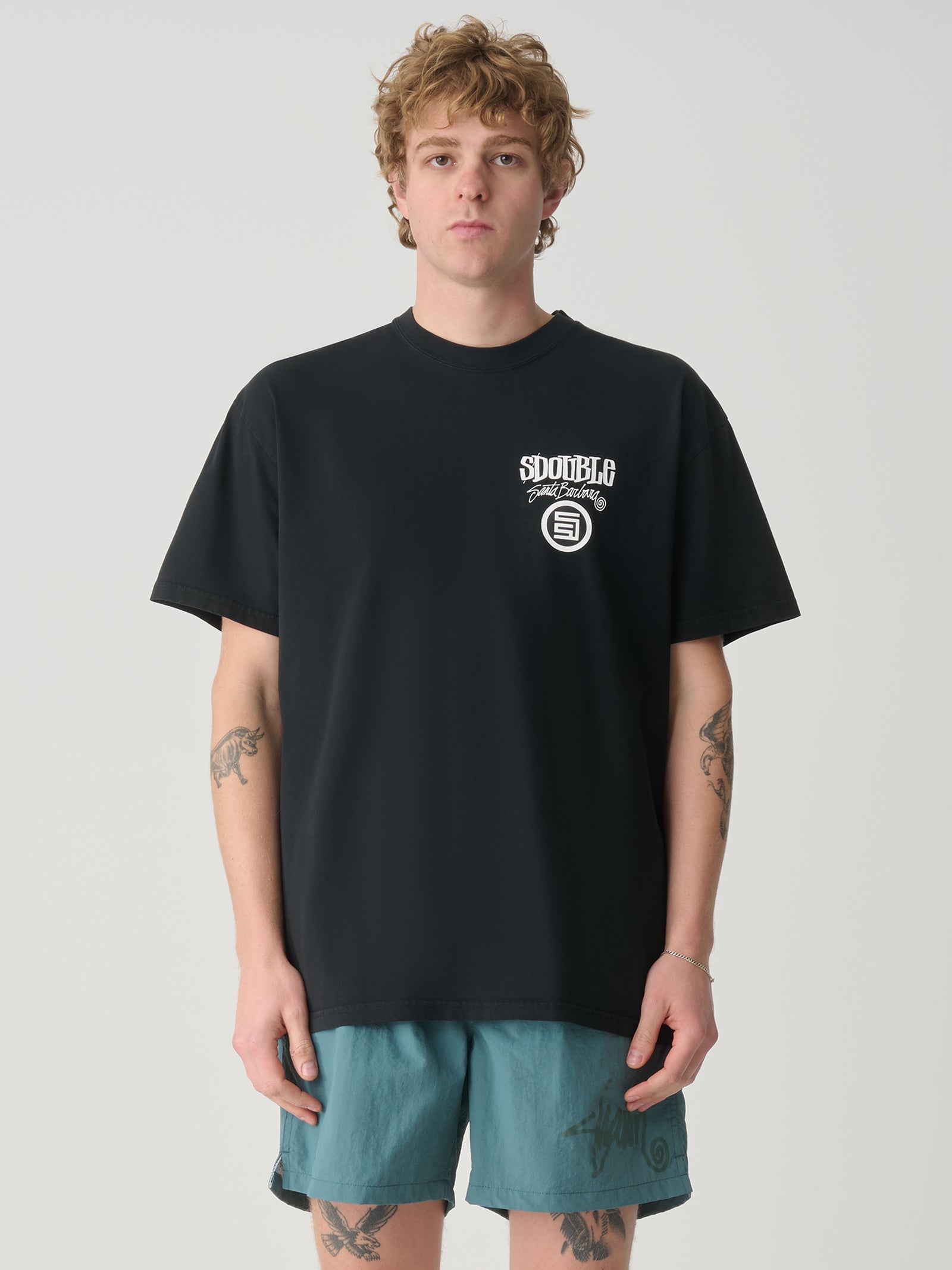 Combo Platter Tee In Washed Black