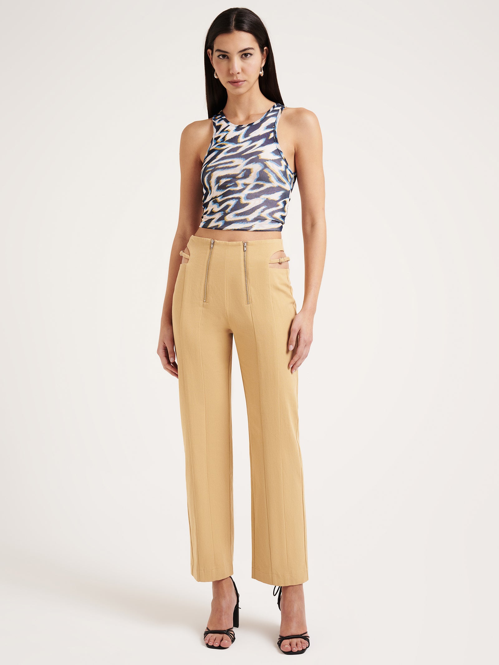 Rhea Tailored Pants in Sand