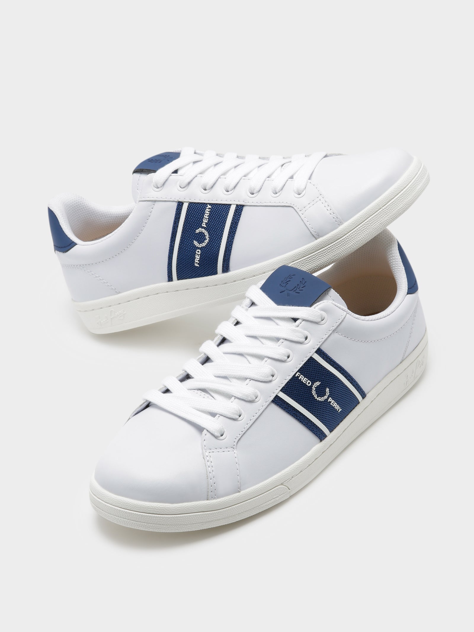 Mens B721 Leather Graphic Branding Sneakers in White & Navy