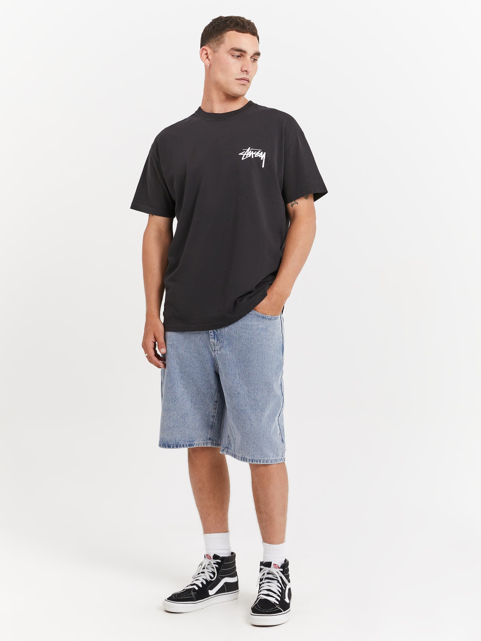 How We'Re Living Heavyweight Short Sleeve T-Shirt in Black