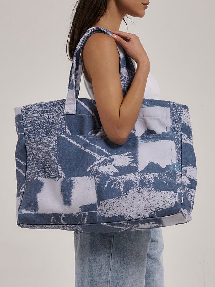 Alchemy Oversized Canvas Tote in New Teal