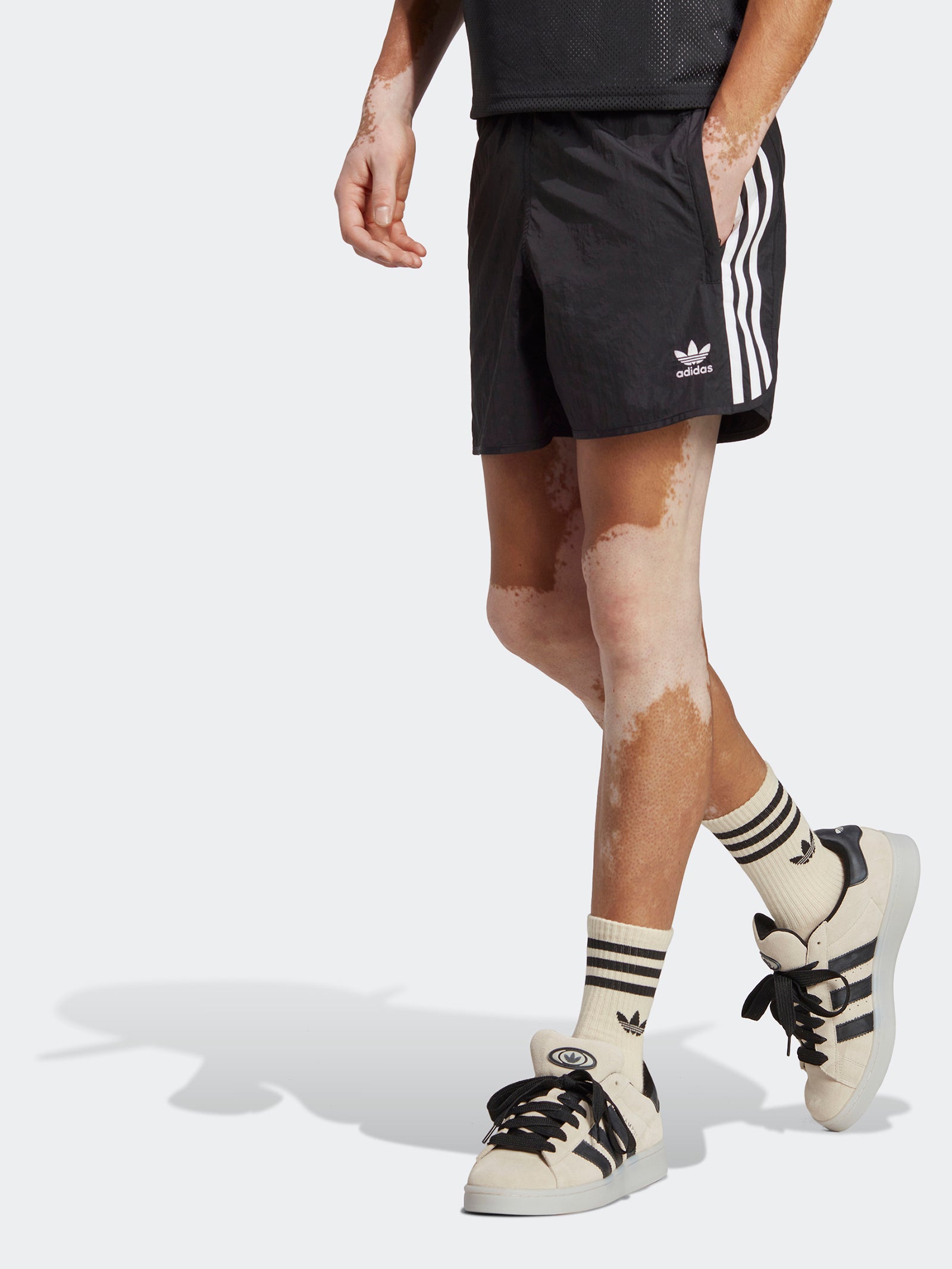 Adicolor Classics Sprinter Shorts in Black