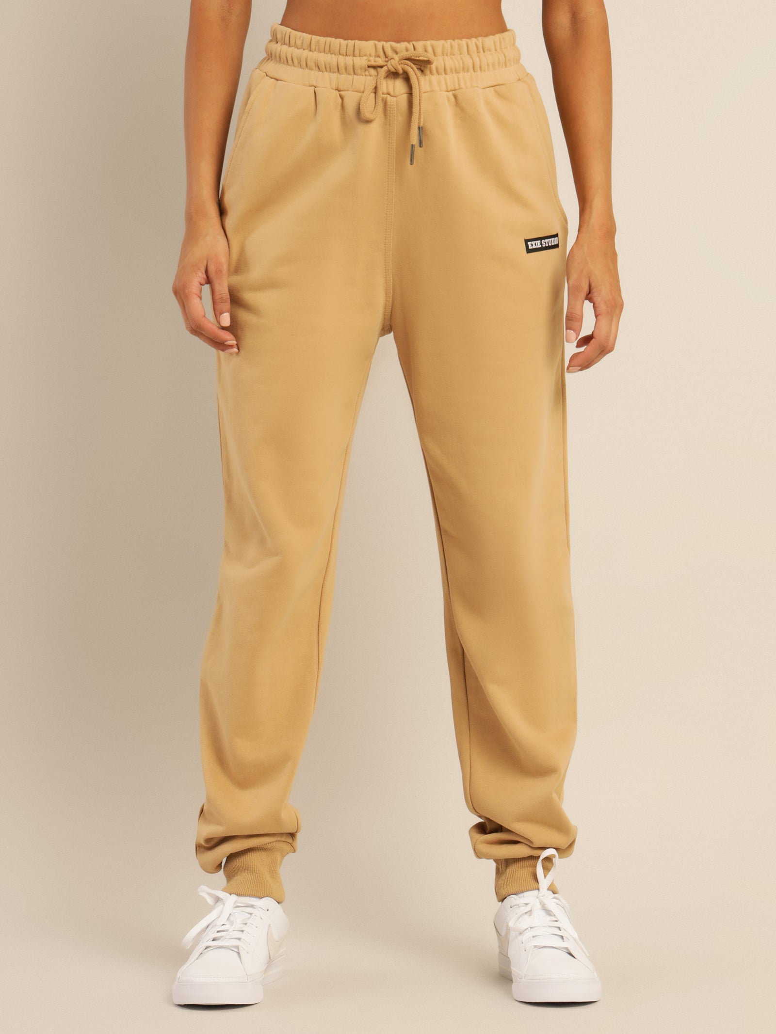 Lifter Trackpants in Beige