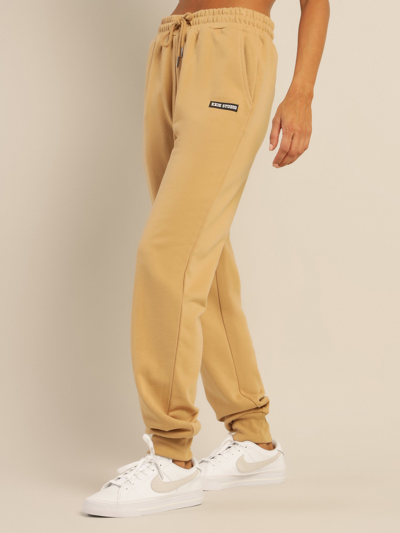 Lifter Trackpants in Beige