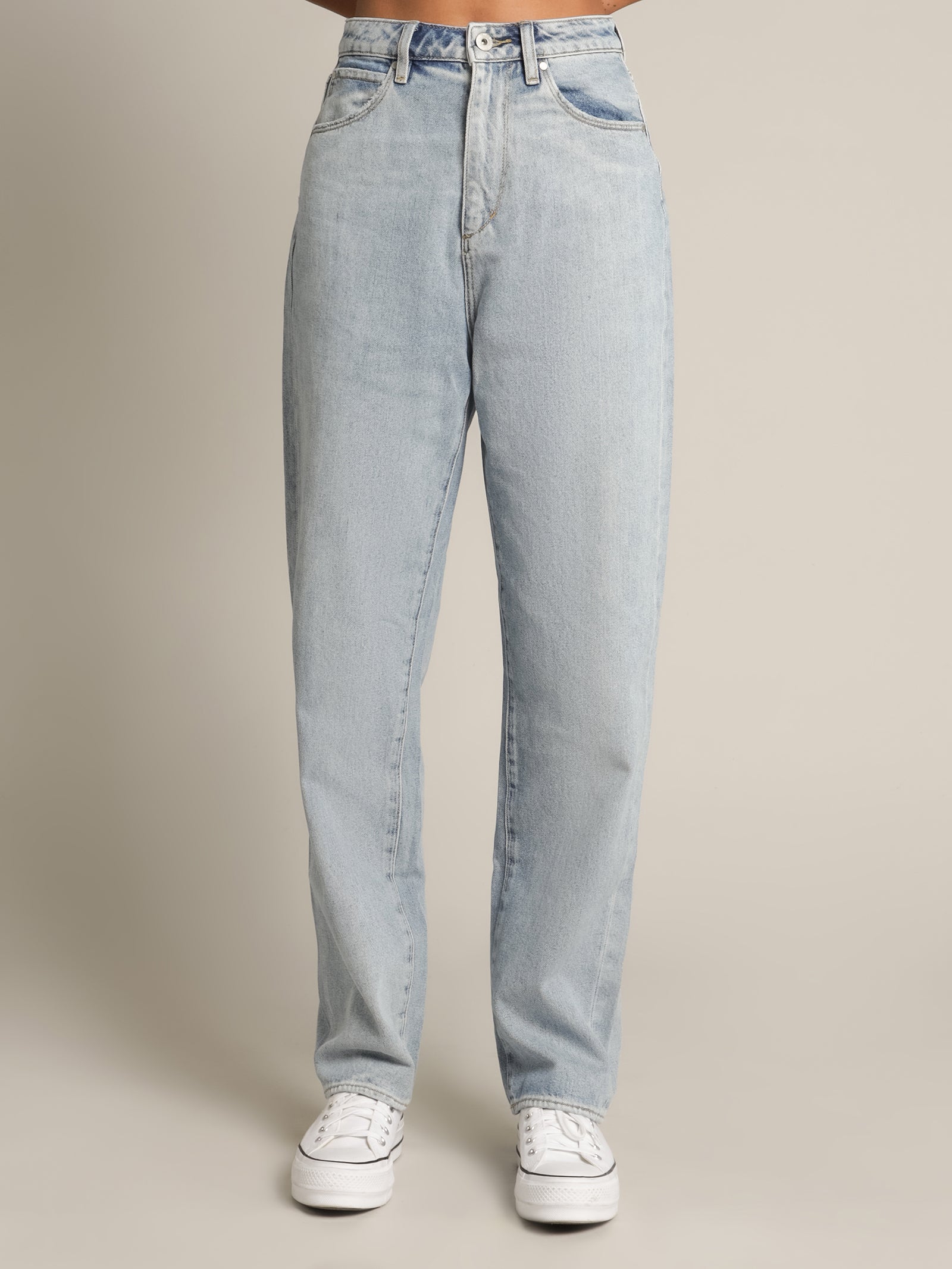 Hailey Baggy Straight Leg Jeans in Vintage Light Blue