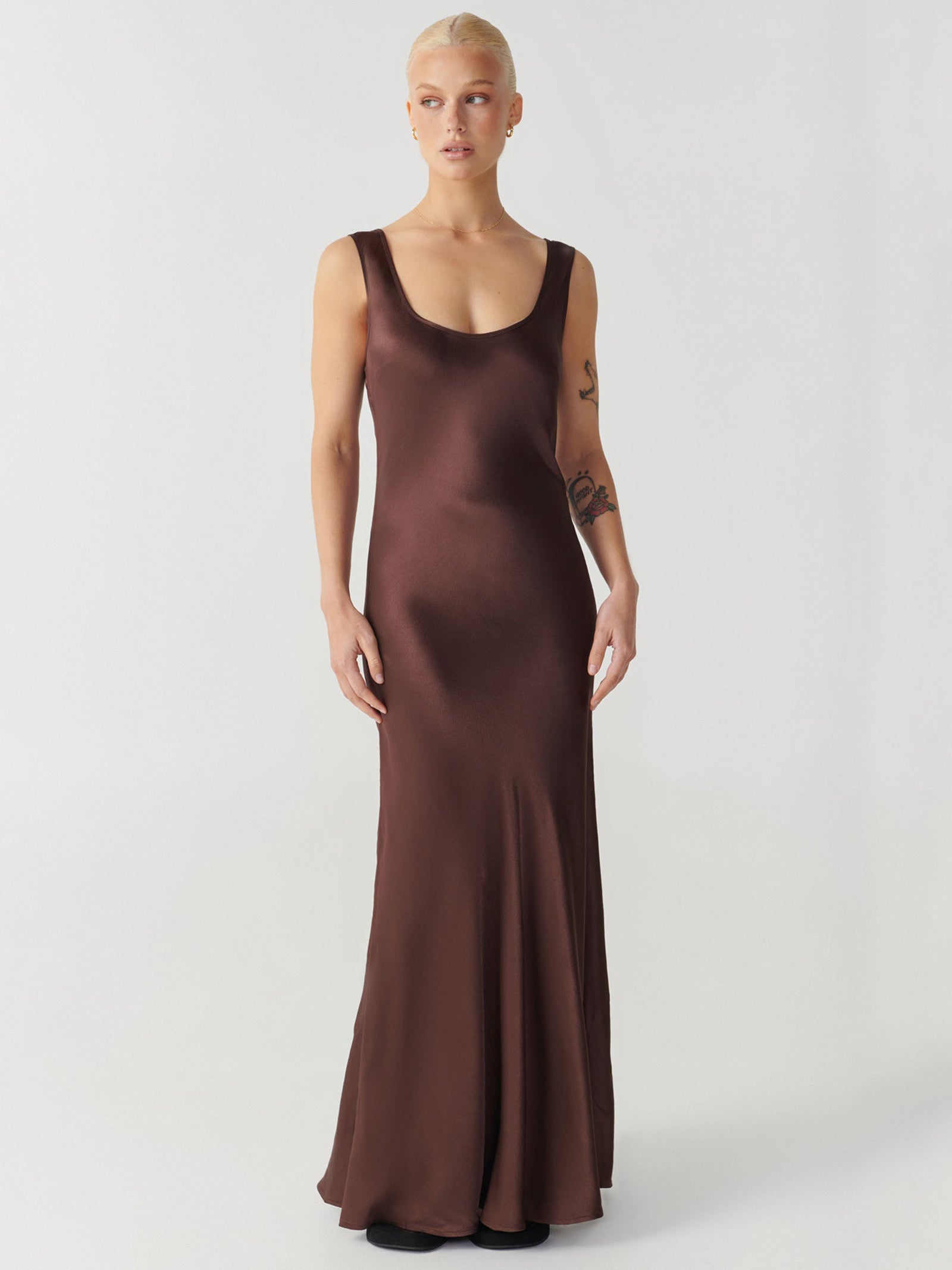 Jones Midi Dress in Dark Oak