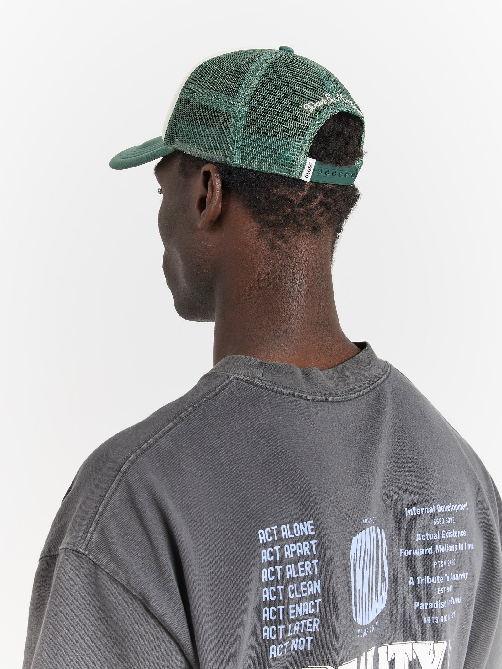 Cucina Trucker Cap in Work Green